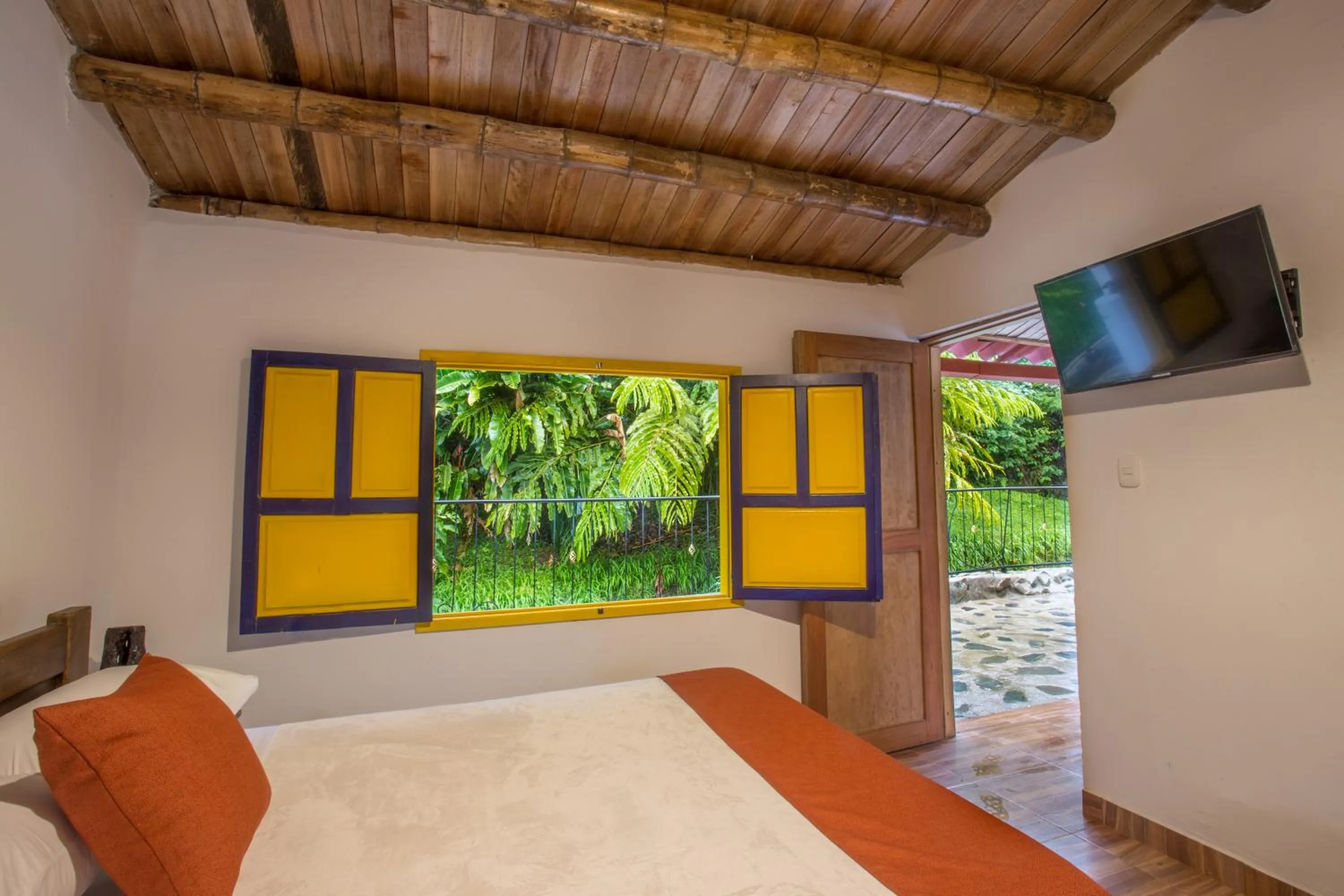 Photo of the whole room, Bed in Ecohotel Piedemonte