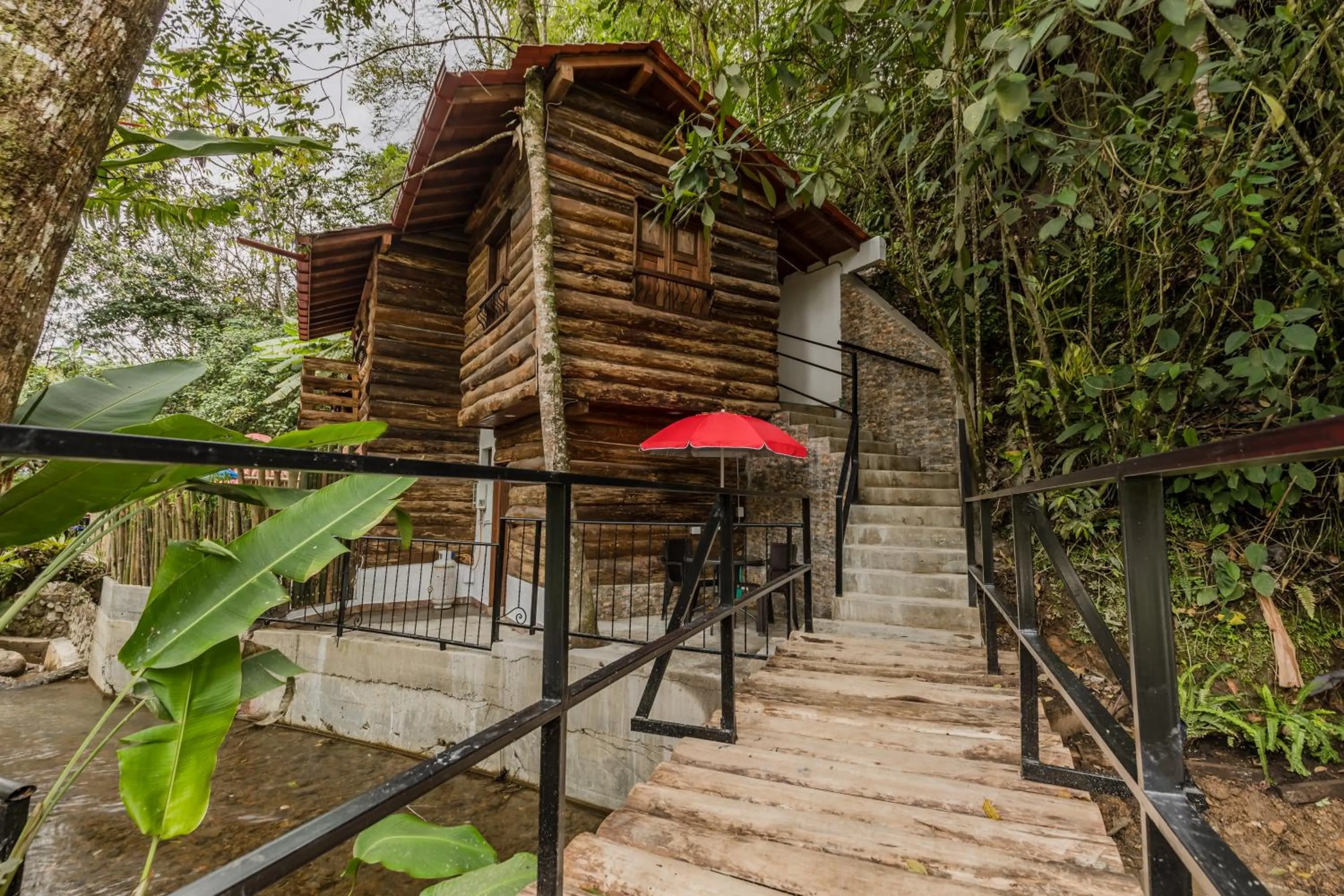 Property building in Ecohotel Piedemonte