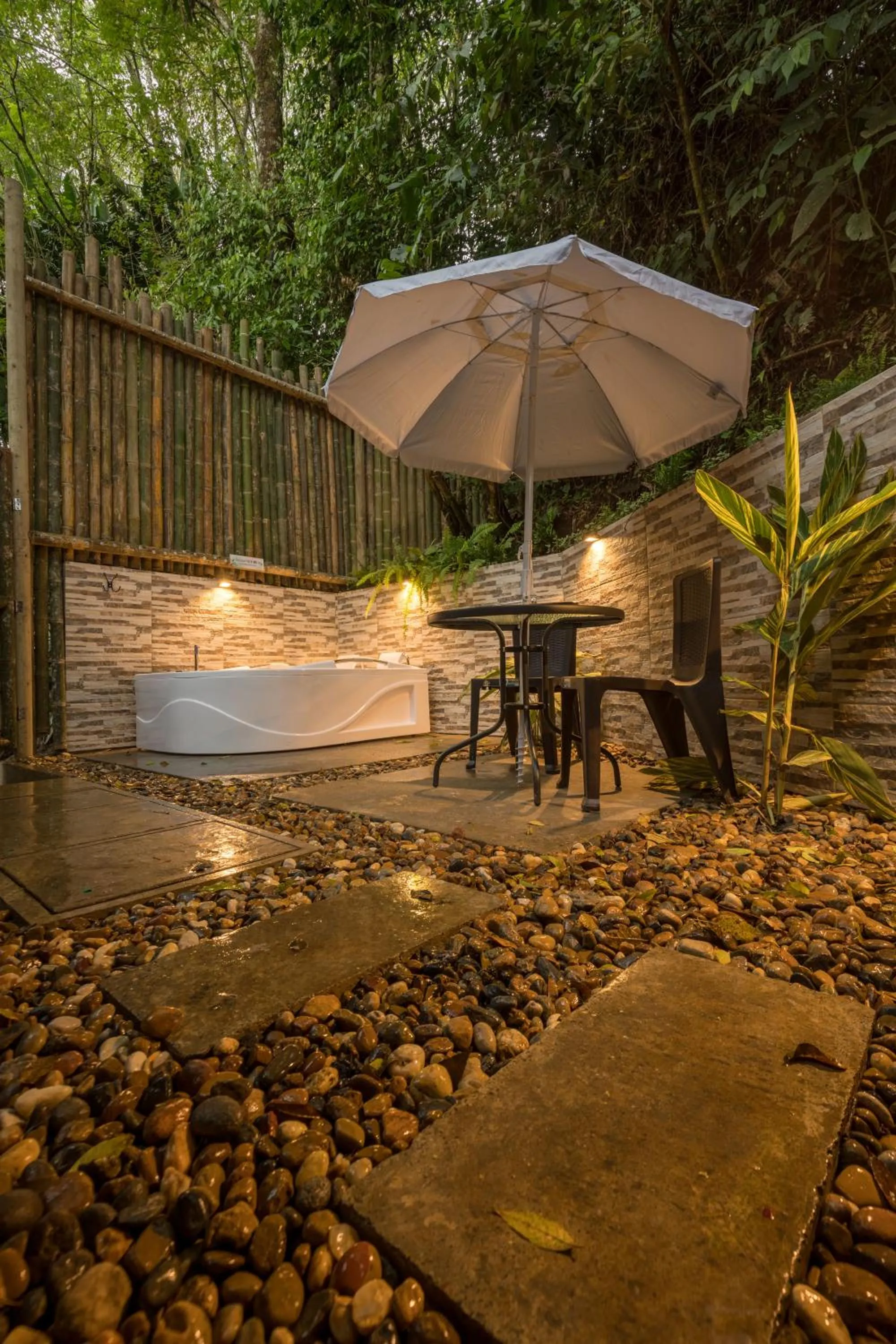 Patio in Ecohotel Piedemonte