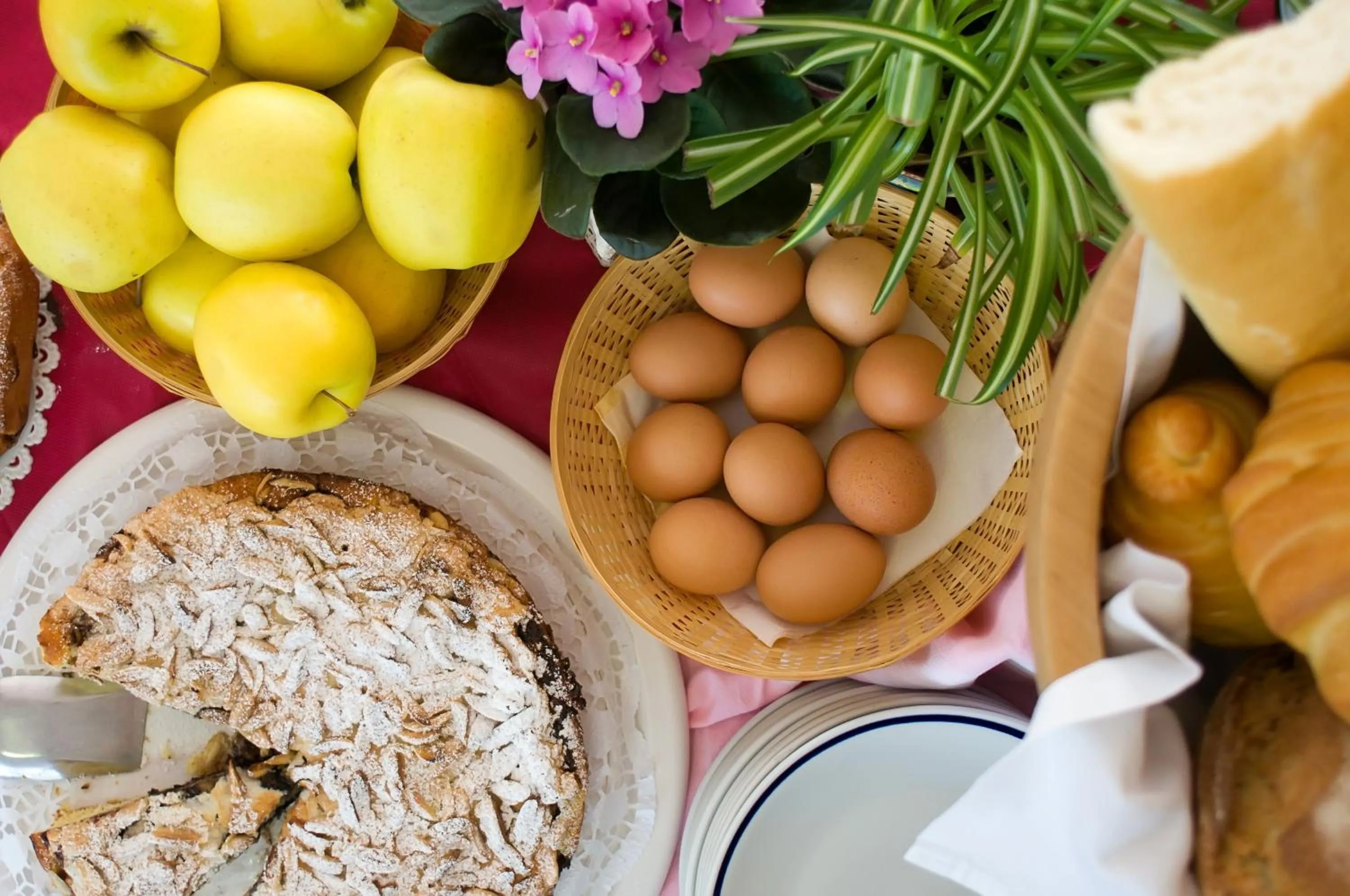 Food in Energy Hotel