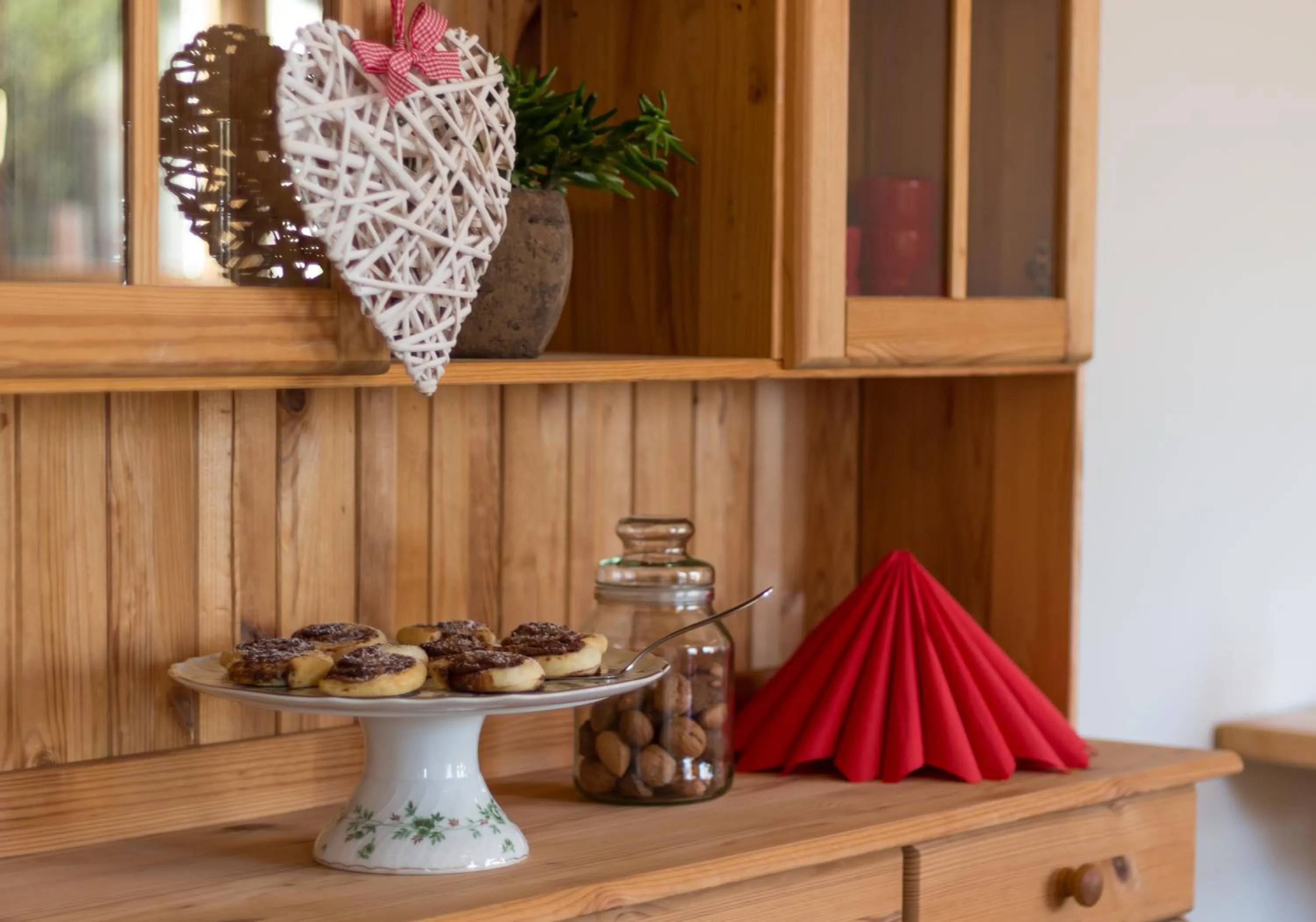 Buffet breakfast in Gästehaus Burgblick