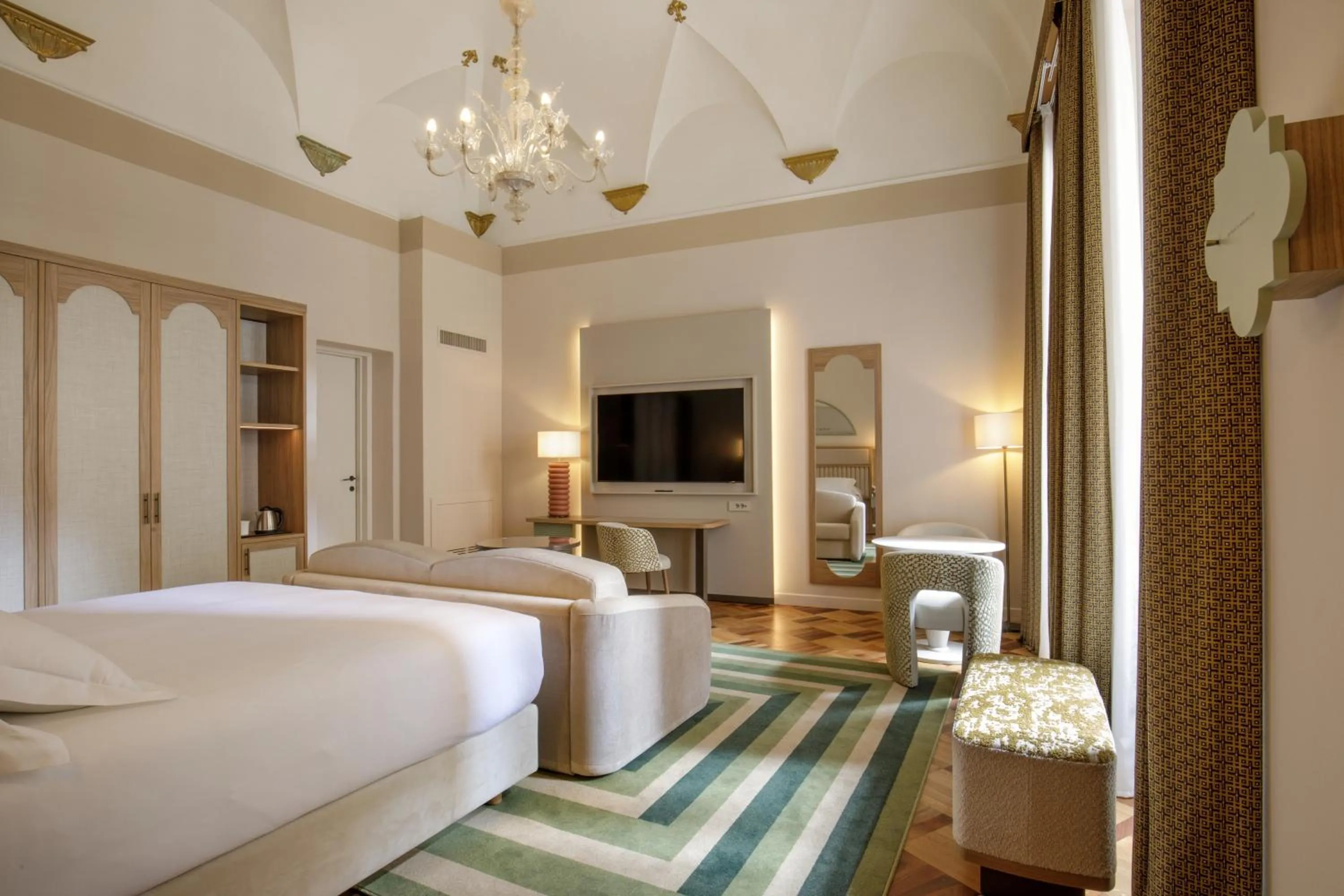 Bed in Rosetta Hotel Perugia Tapestry Collection By Hilton