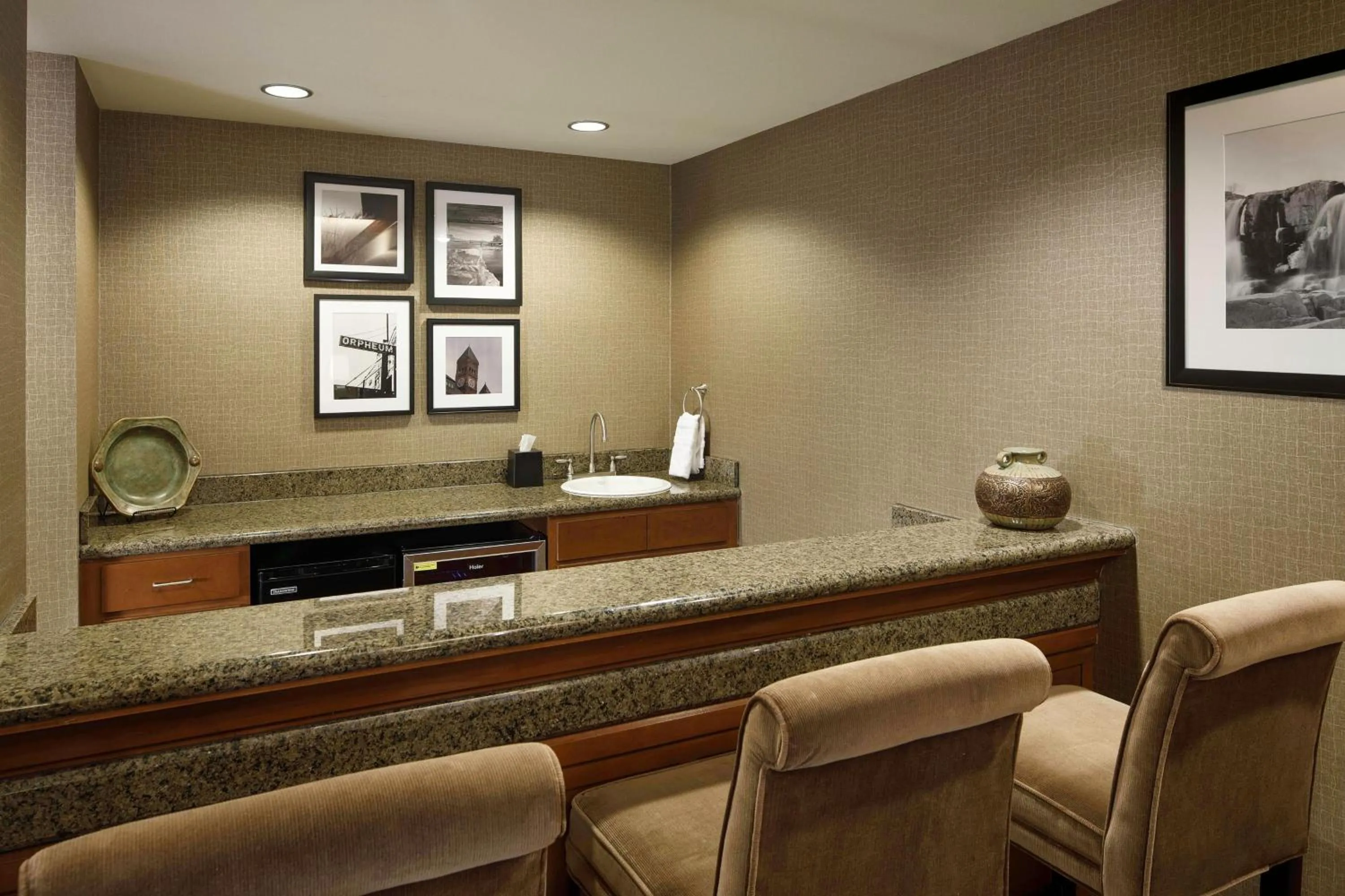 Bathroom in Sheraton Sioux Falls Hotel & Convention Center