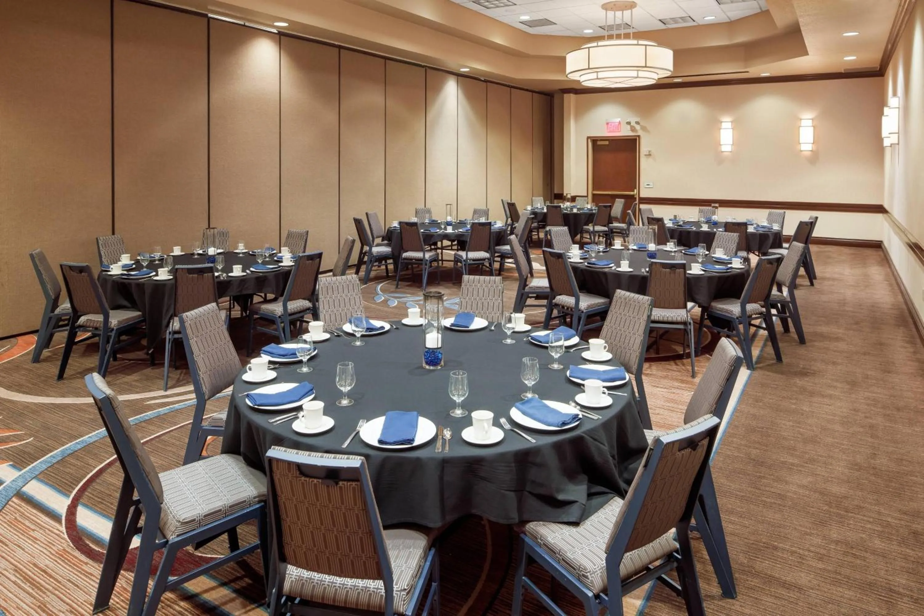 Meeting/conference room in Sheraton Sioux Falls Hotel & Convention Center