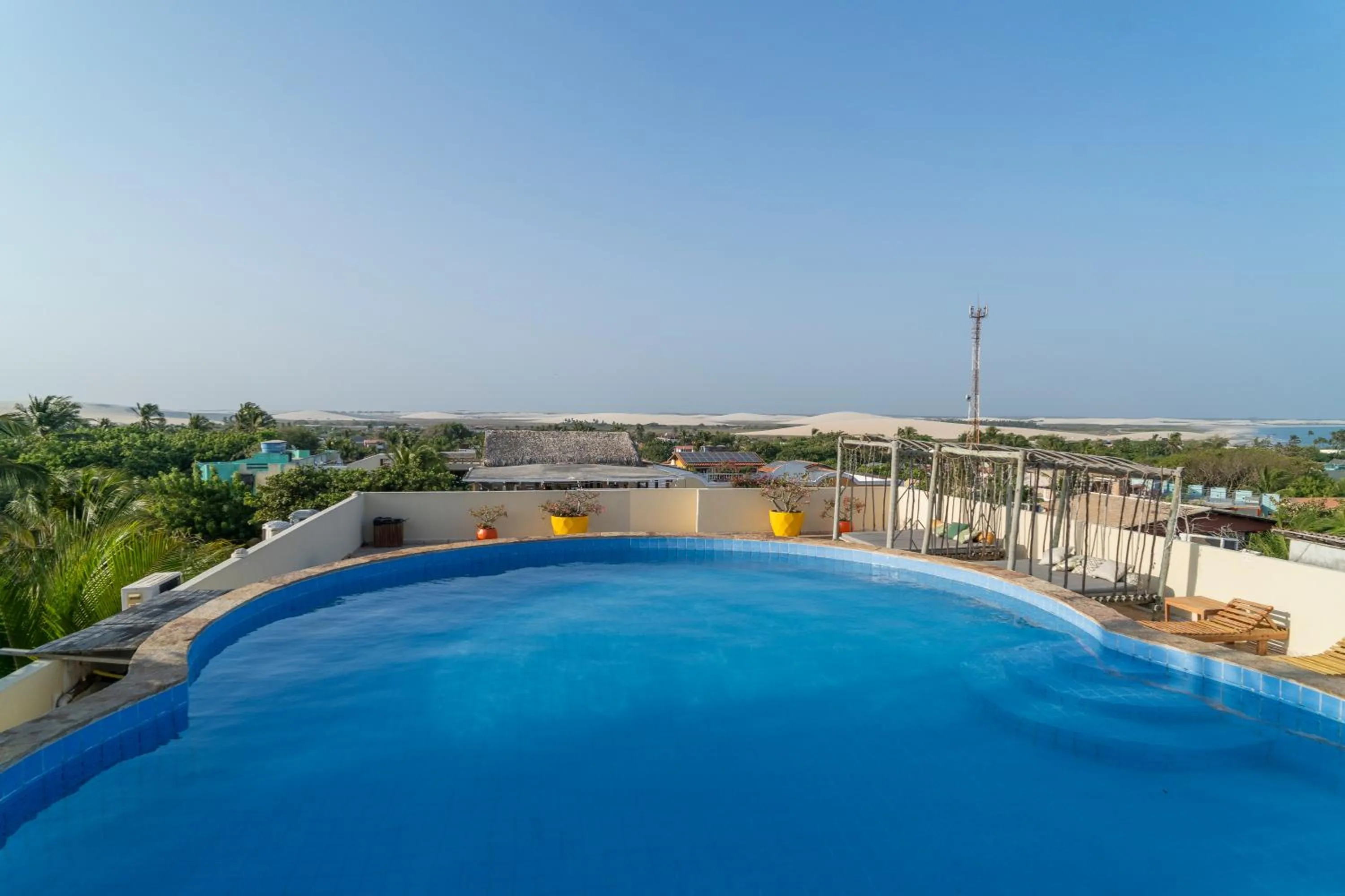 Swimming pool in Pousada Matusa