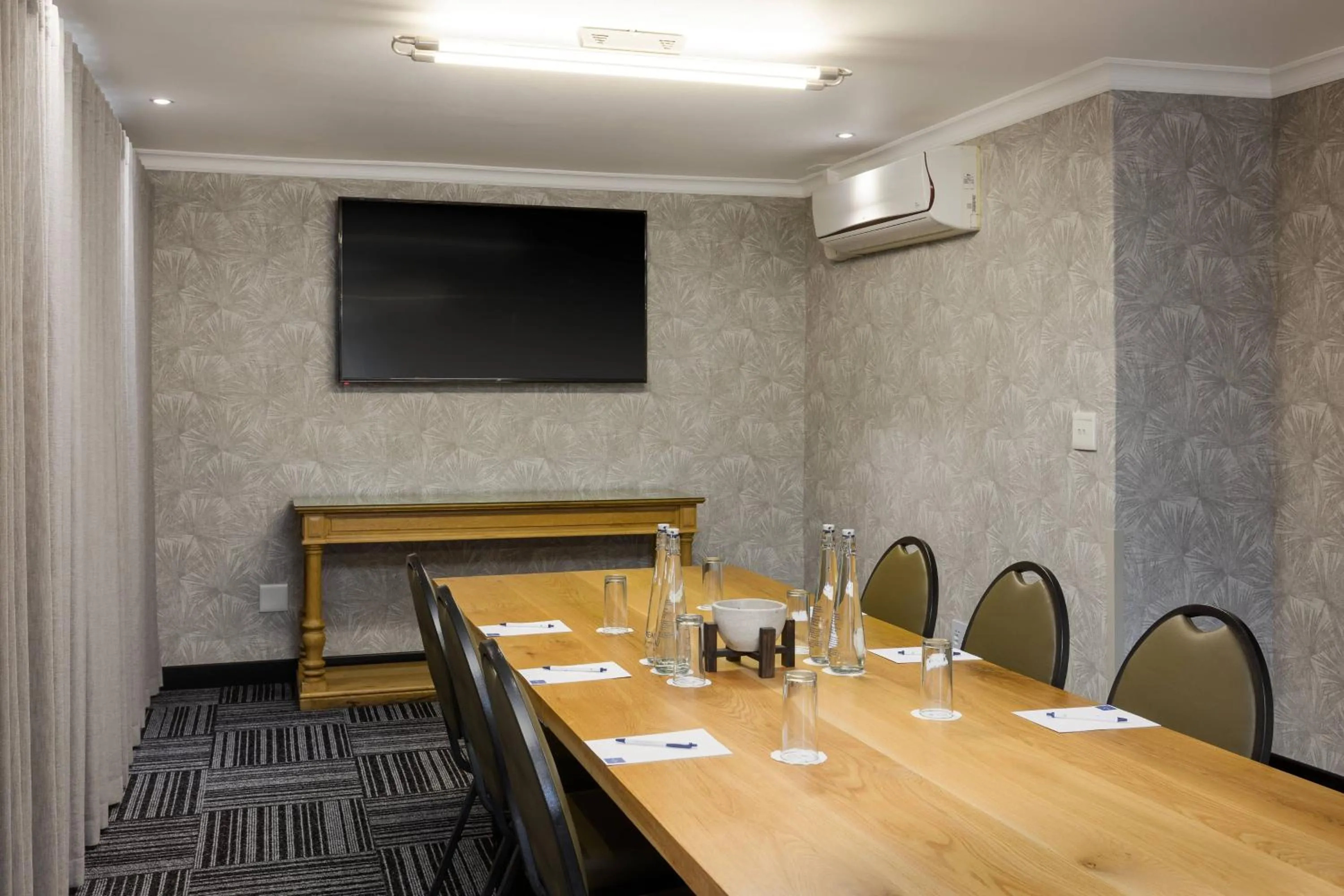 Meeting/conference room in Protea Hotel by Marriott Cape Town Durbanville