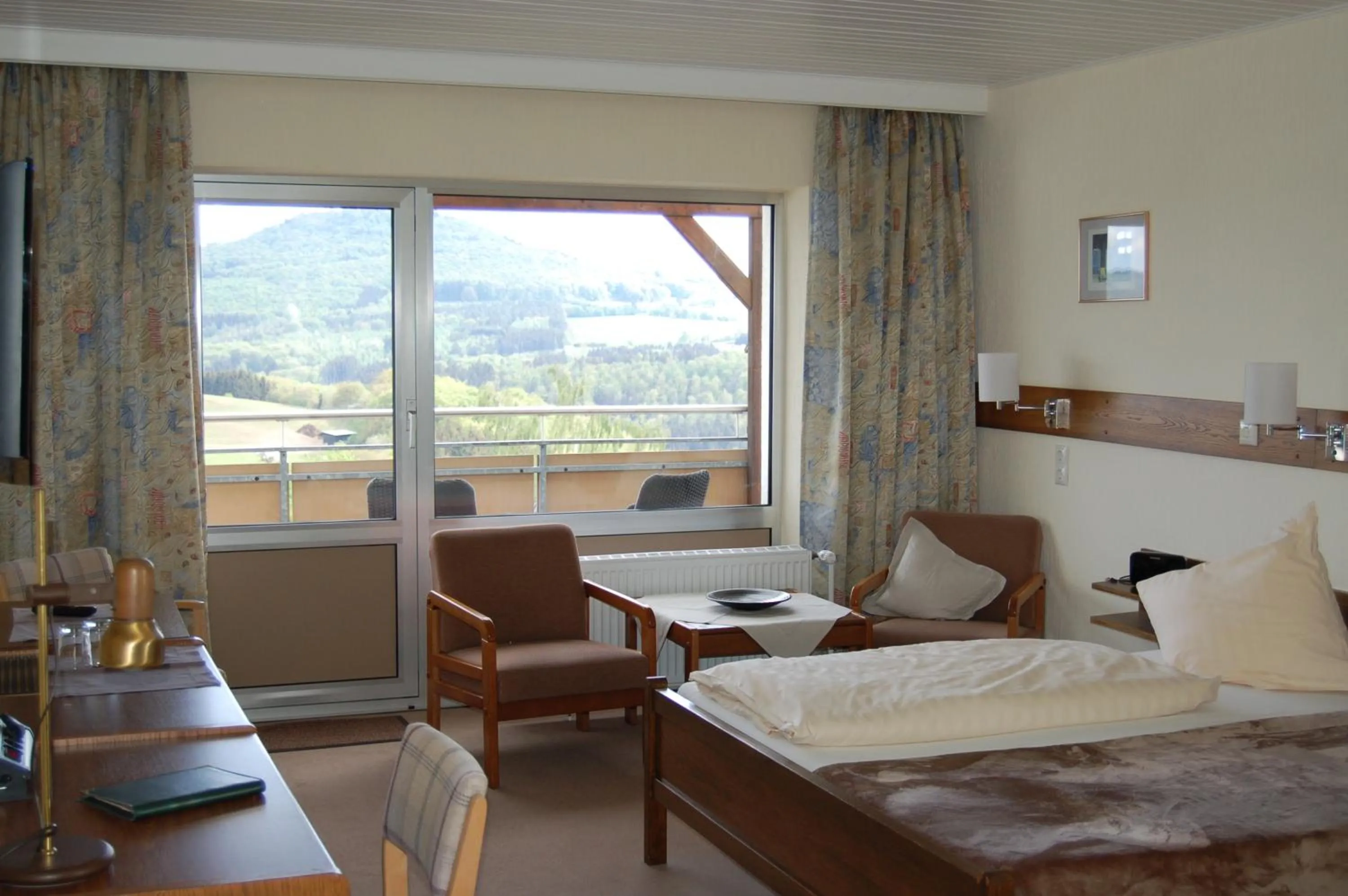 Bed in Landgasthaus Pfahl