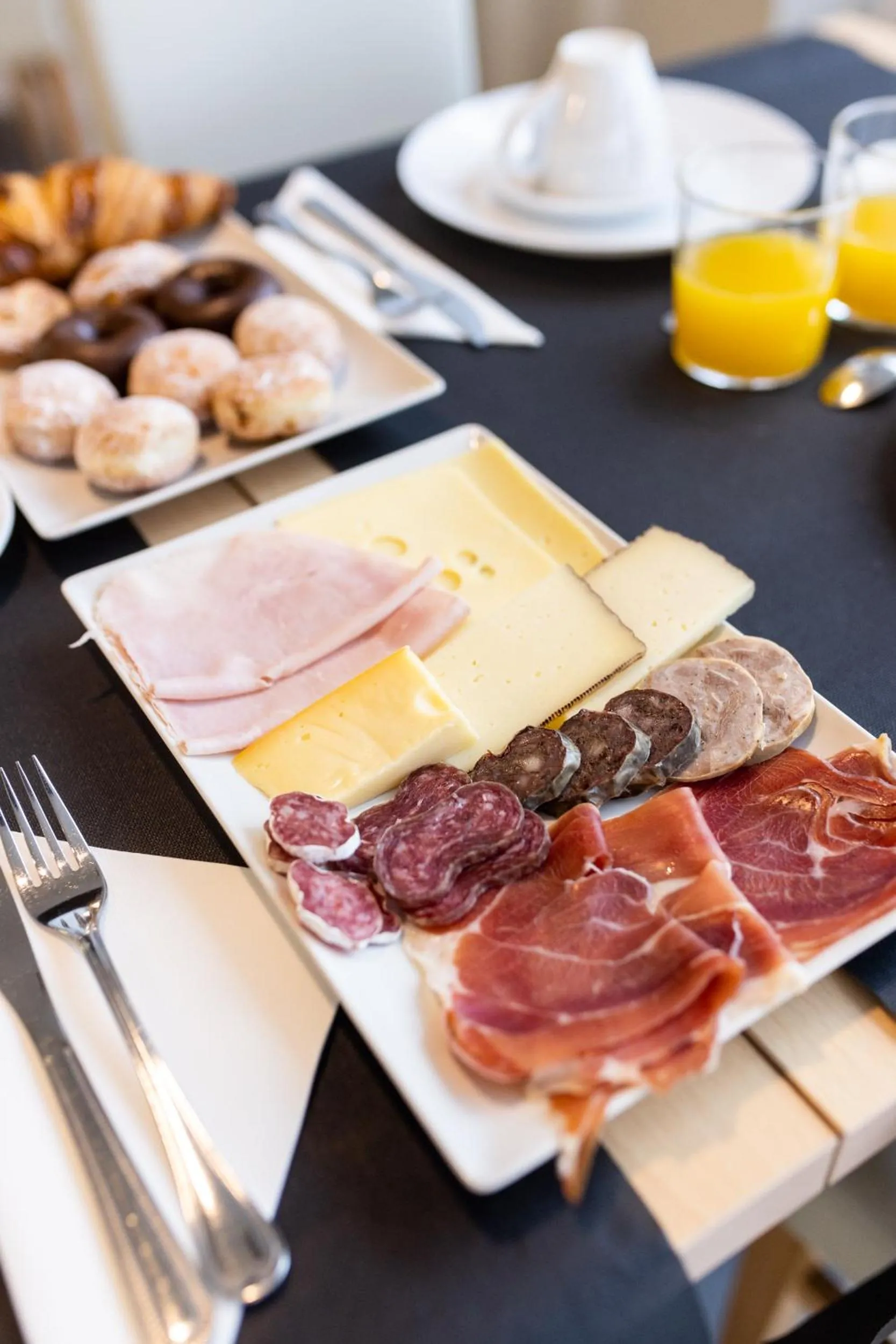 Food and drinks in Hotel Can Pamplona