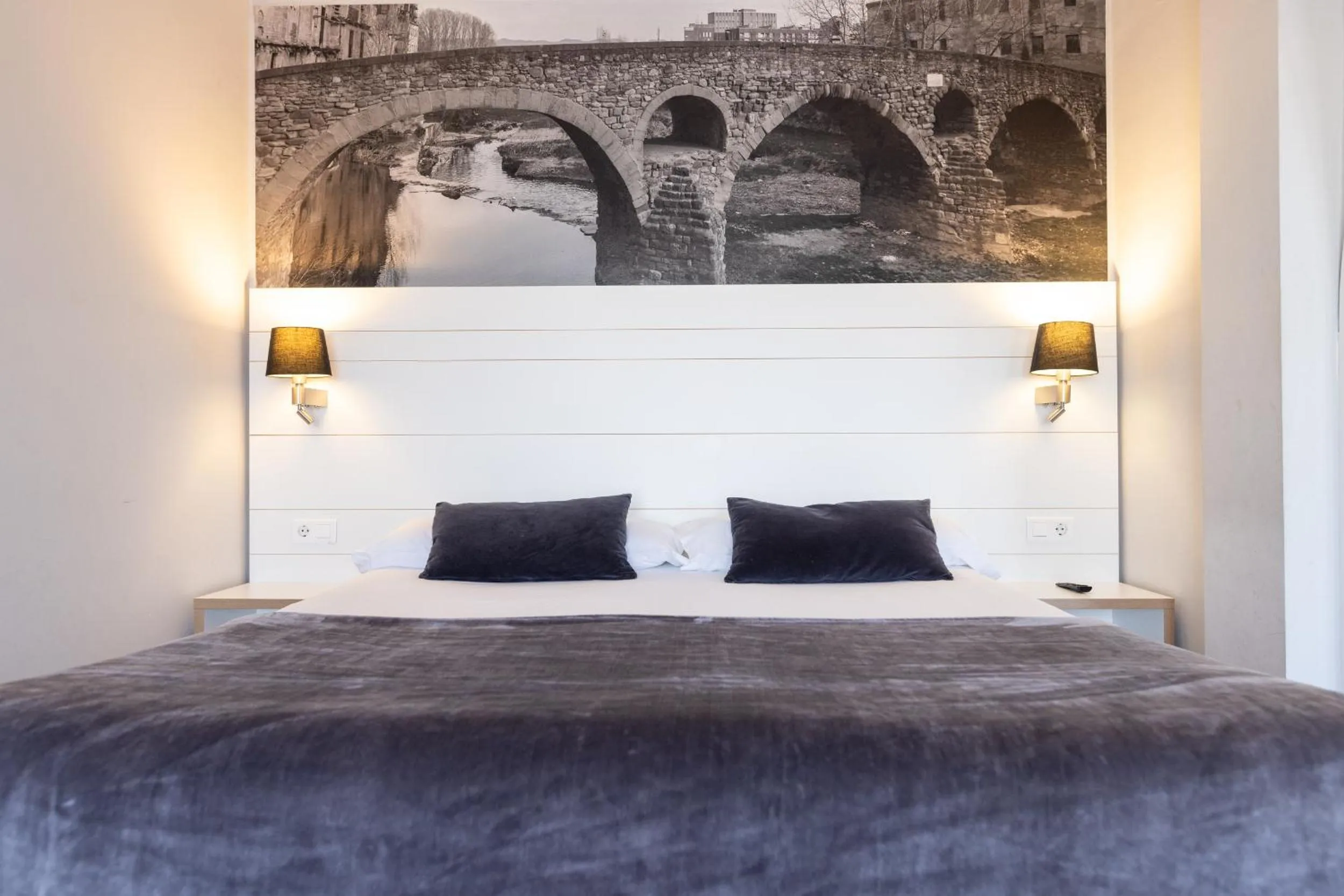 Bed in Hotel Can Pamplona