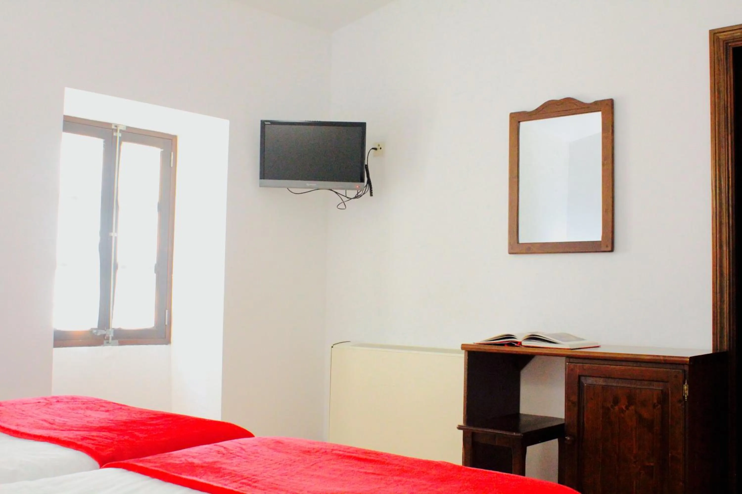 Day, Bed in Can Font