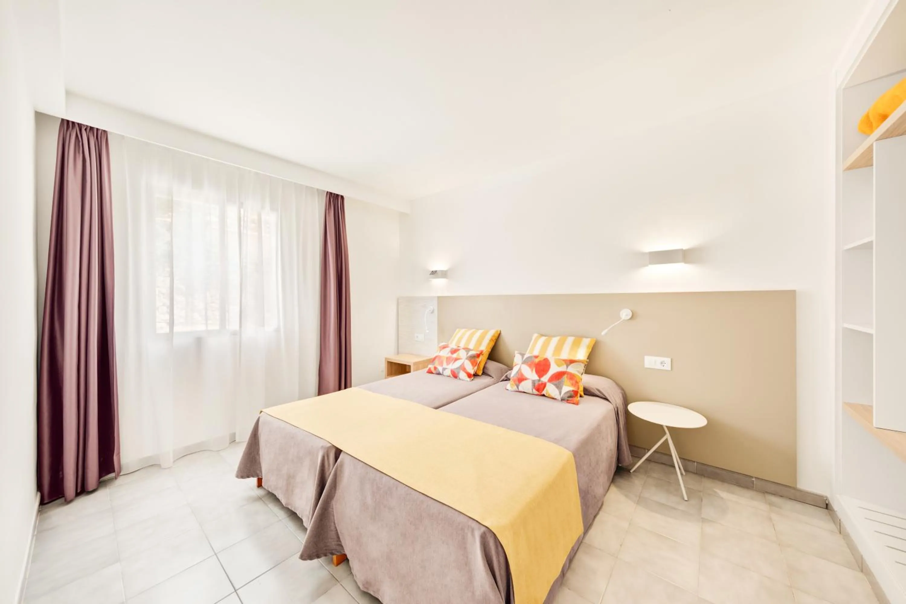 Bedroom, Bed in Apartamentos Vista Club