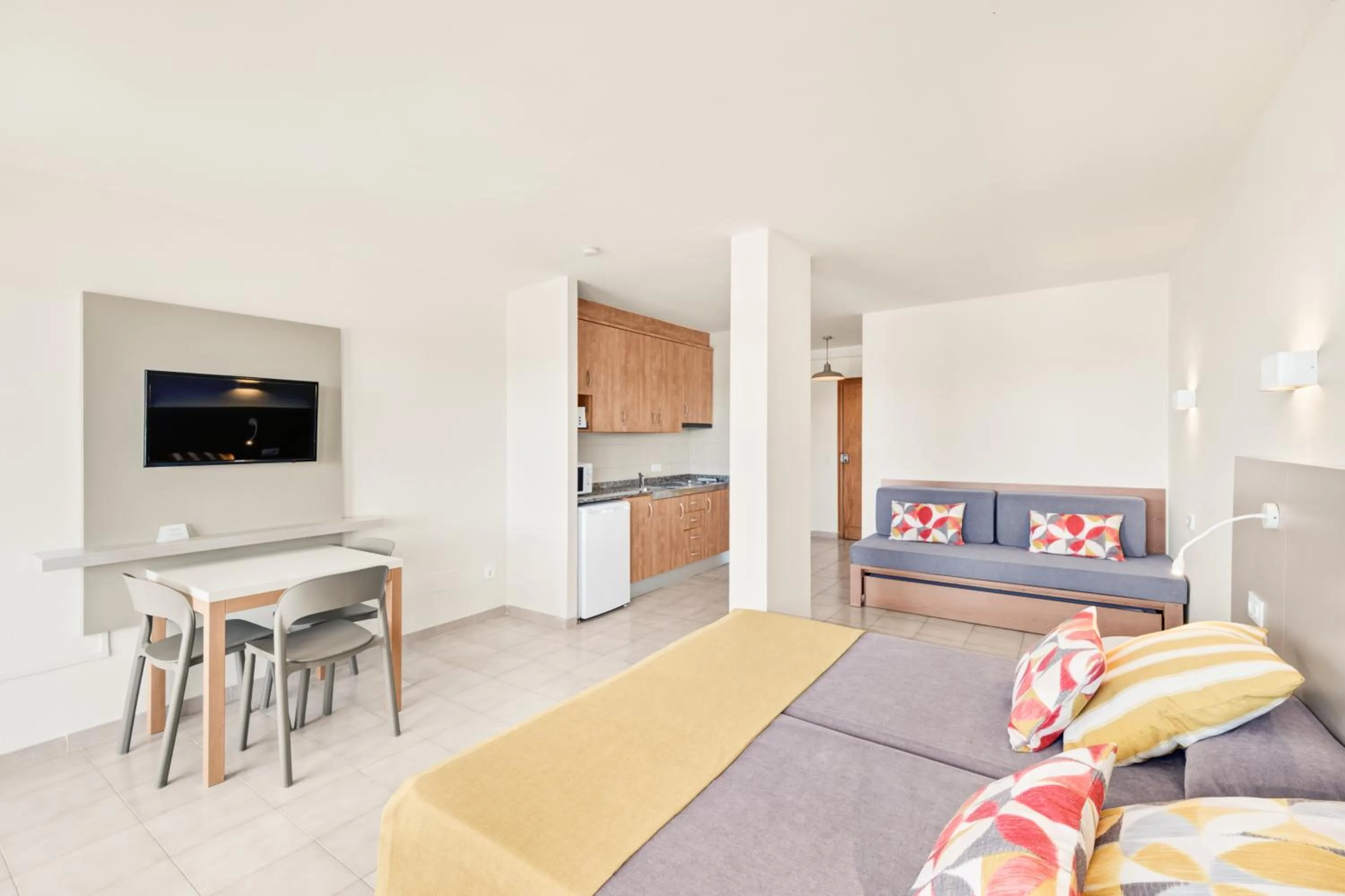 Photo of the whole room, Bed in Apartamentos Vista Club