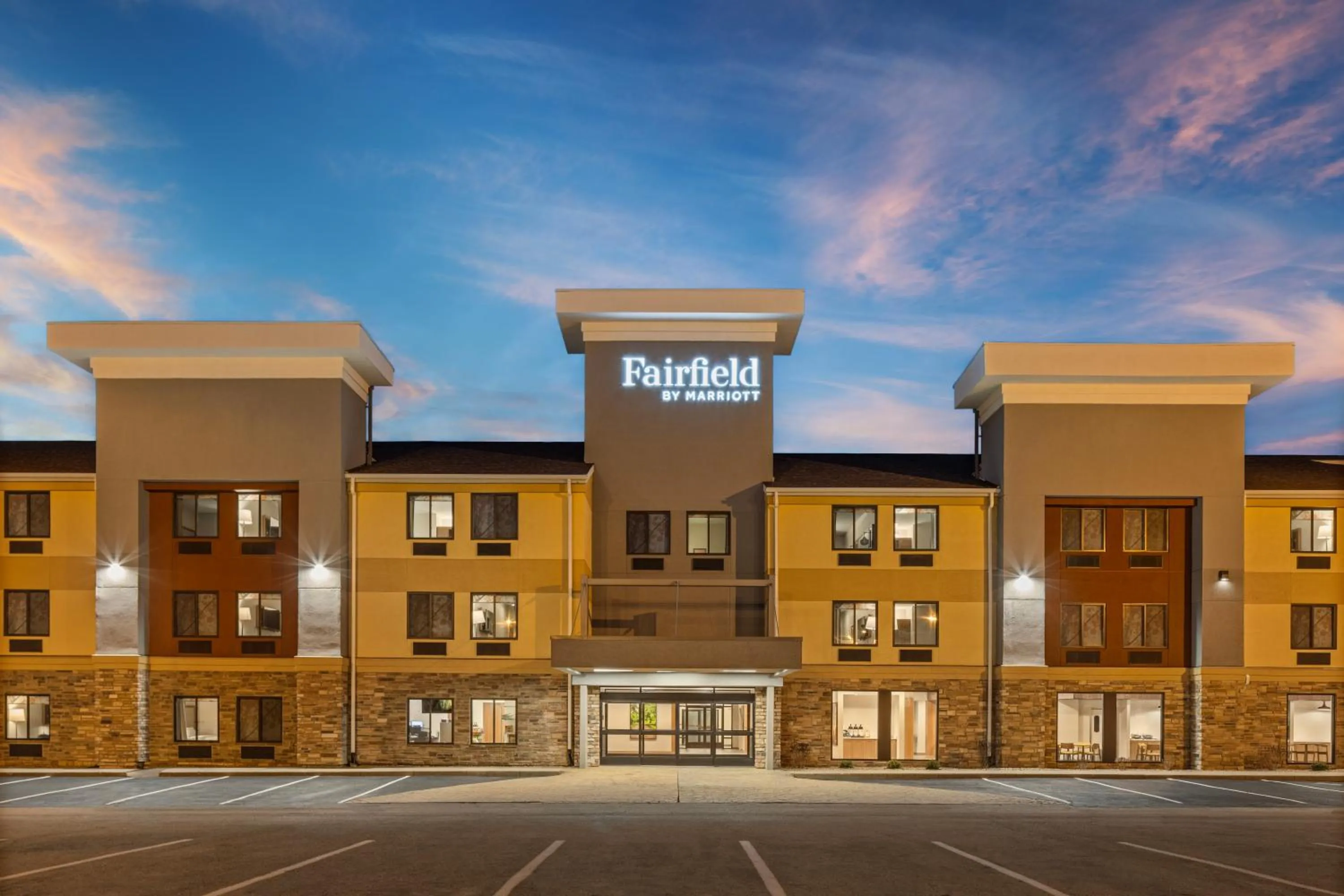 Property building in Fairfield by Marriott Inn & Suites Cedar Rapids North