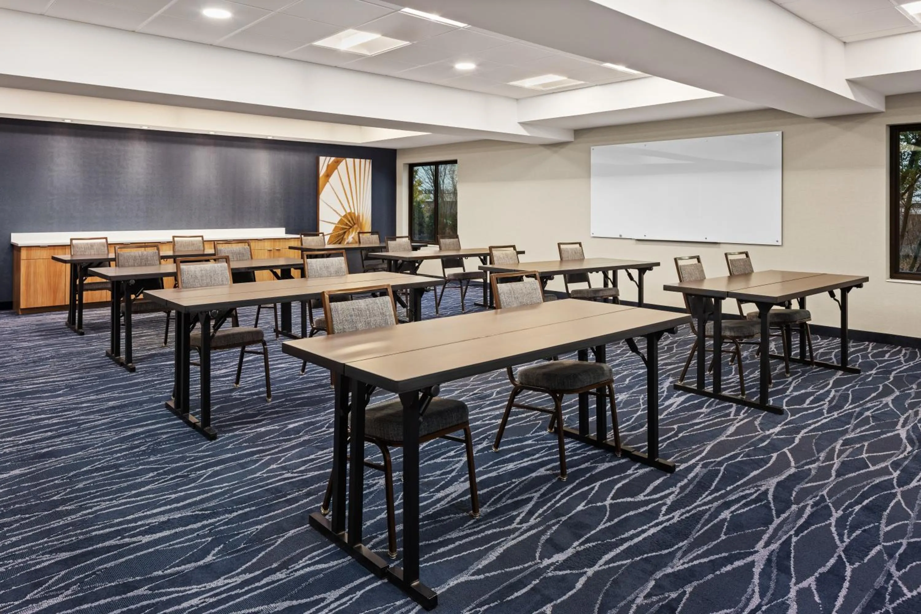Meeting/conference room in Fairfield by Marriott Inn & Suites Cedar Rapids North