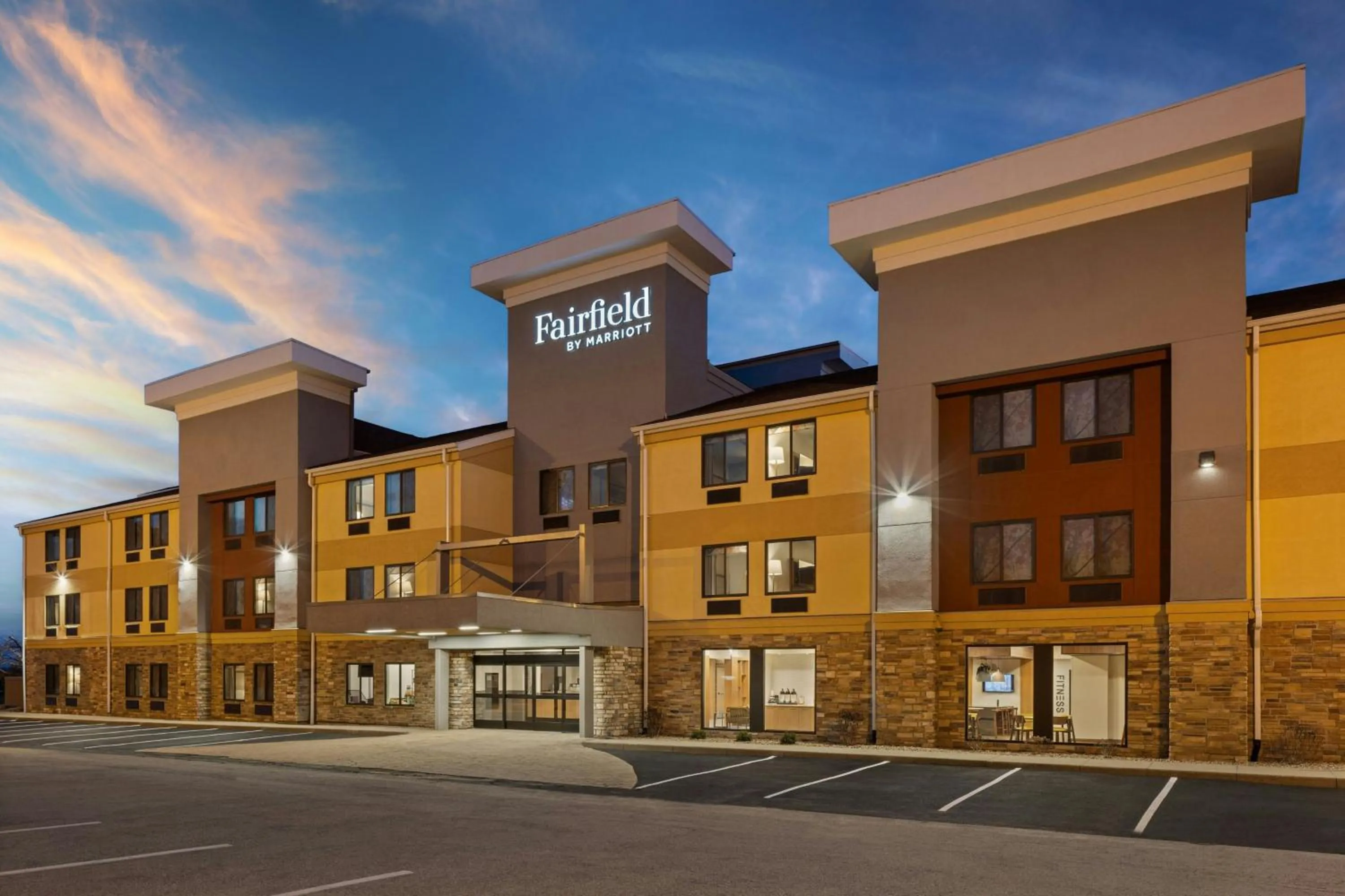 Property building in Fairfield by Marriott Inn & Suites Cedar Rapids North