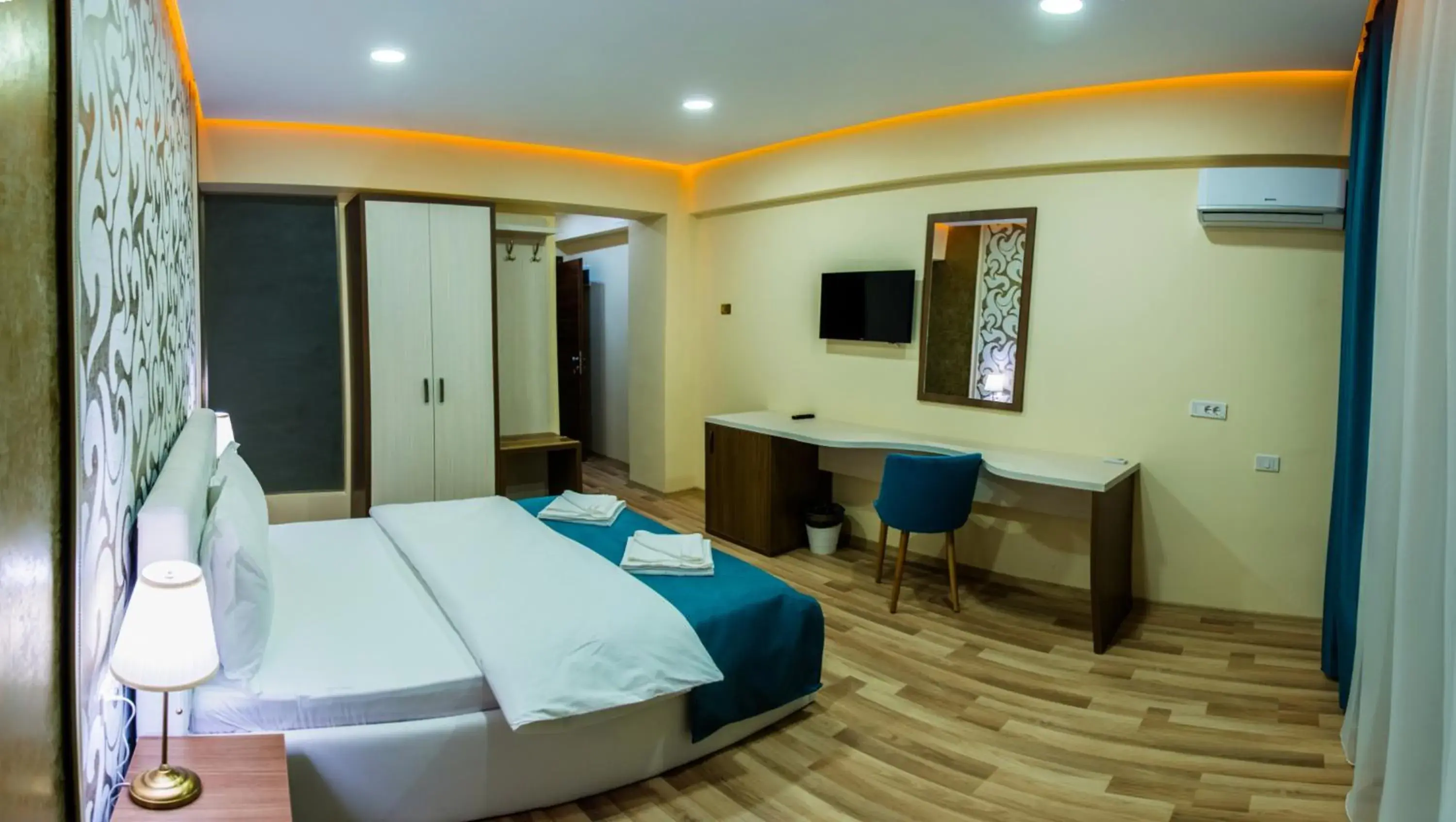 Superior Double Room - single occupancy in Monopoly Hotel Superior Double Room - single occupancy in Monopoly Hotel