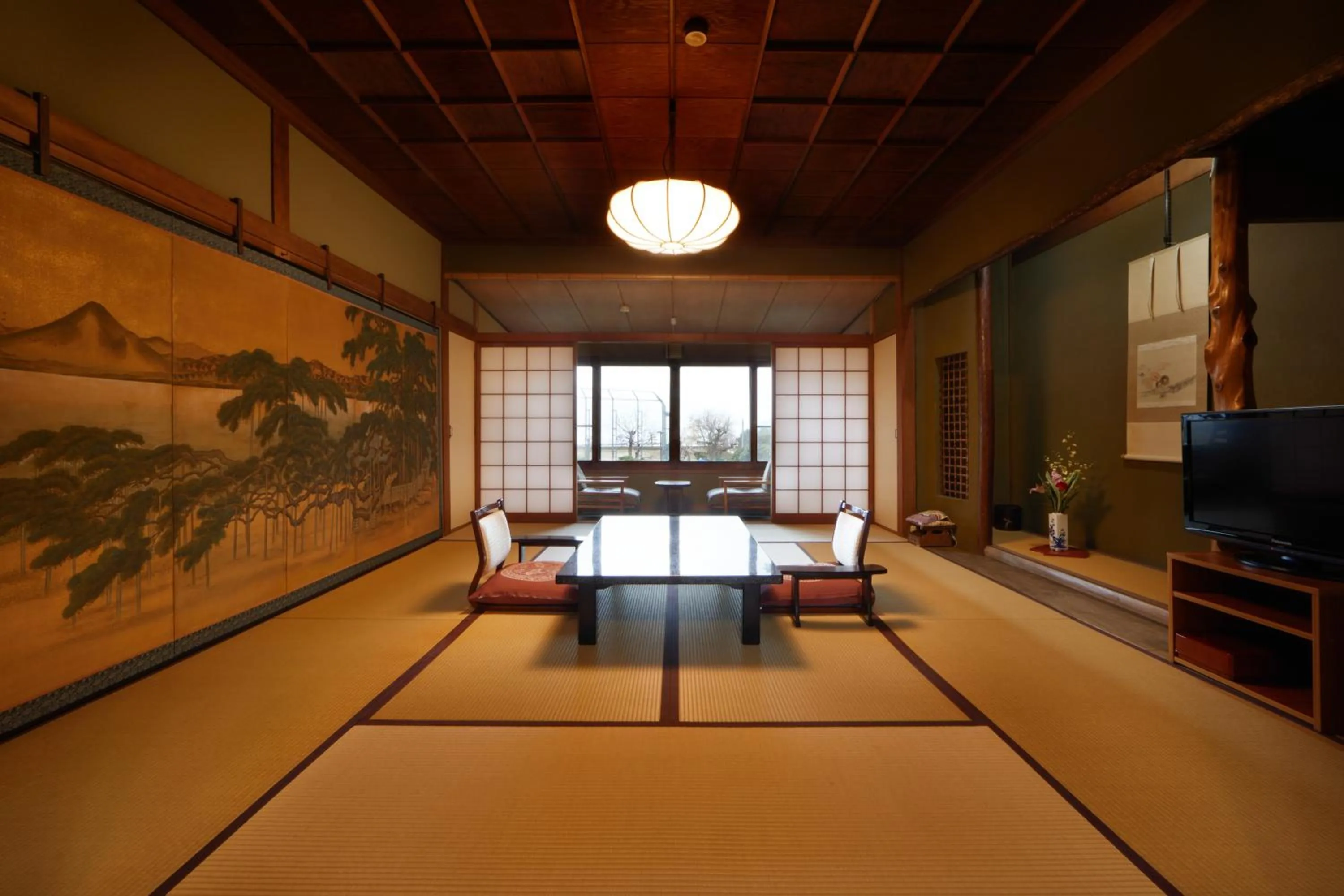 Photo of the whole room in Charoku Bekkan