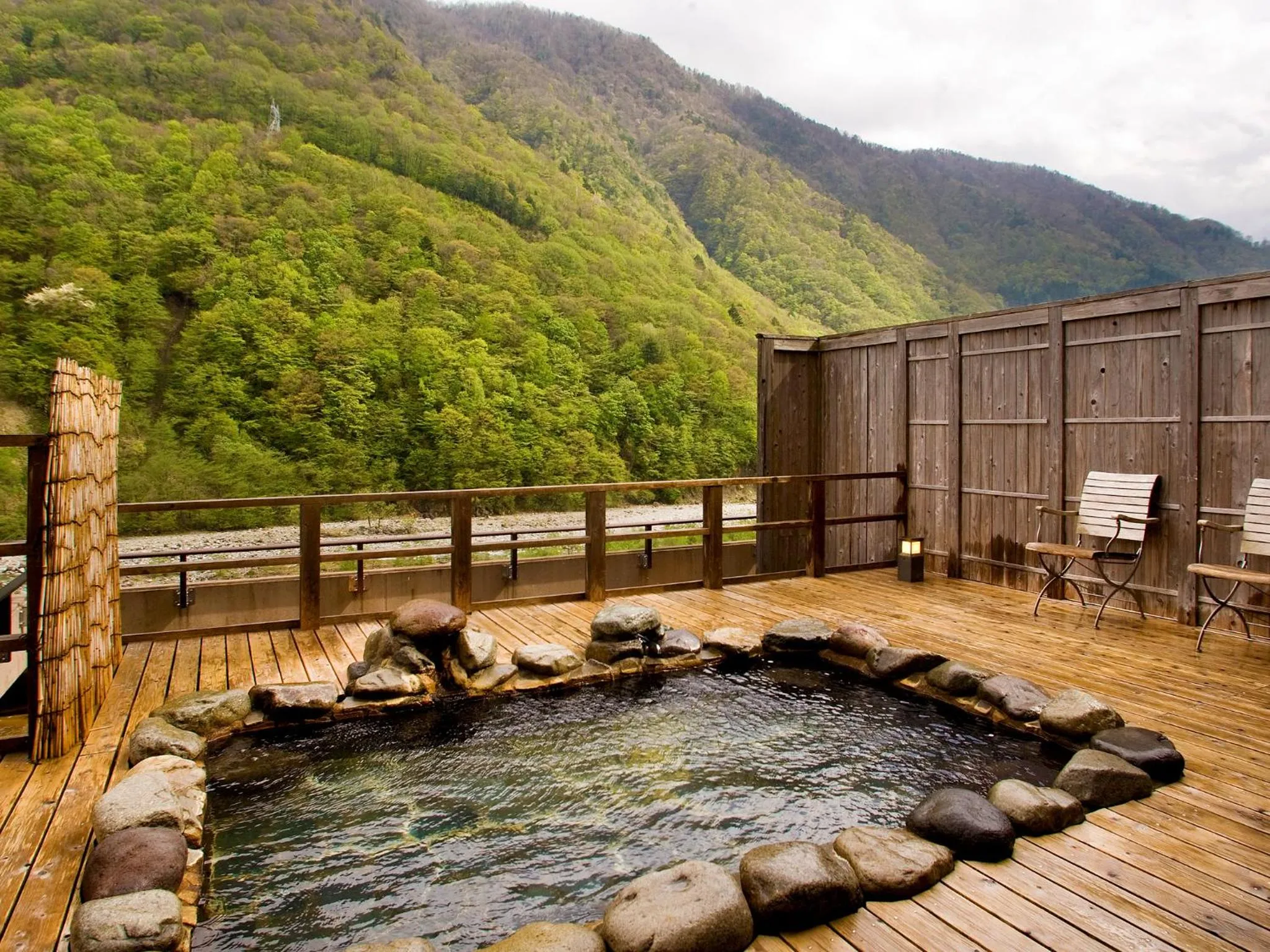 Hot Spring Bath in Yukimurasaki