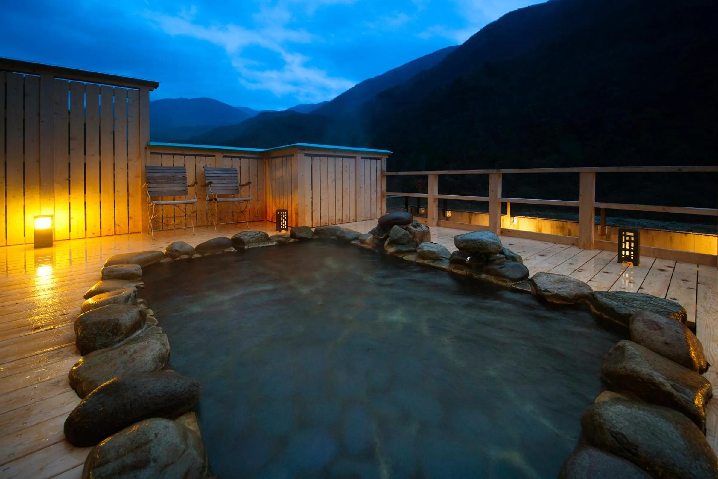Hot Spring Bath in Yukimurasaki
