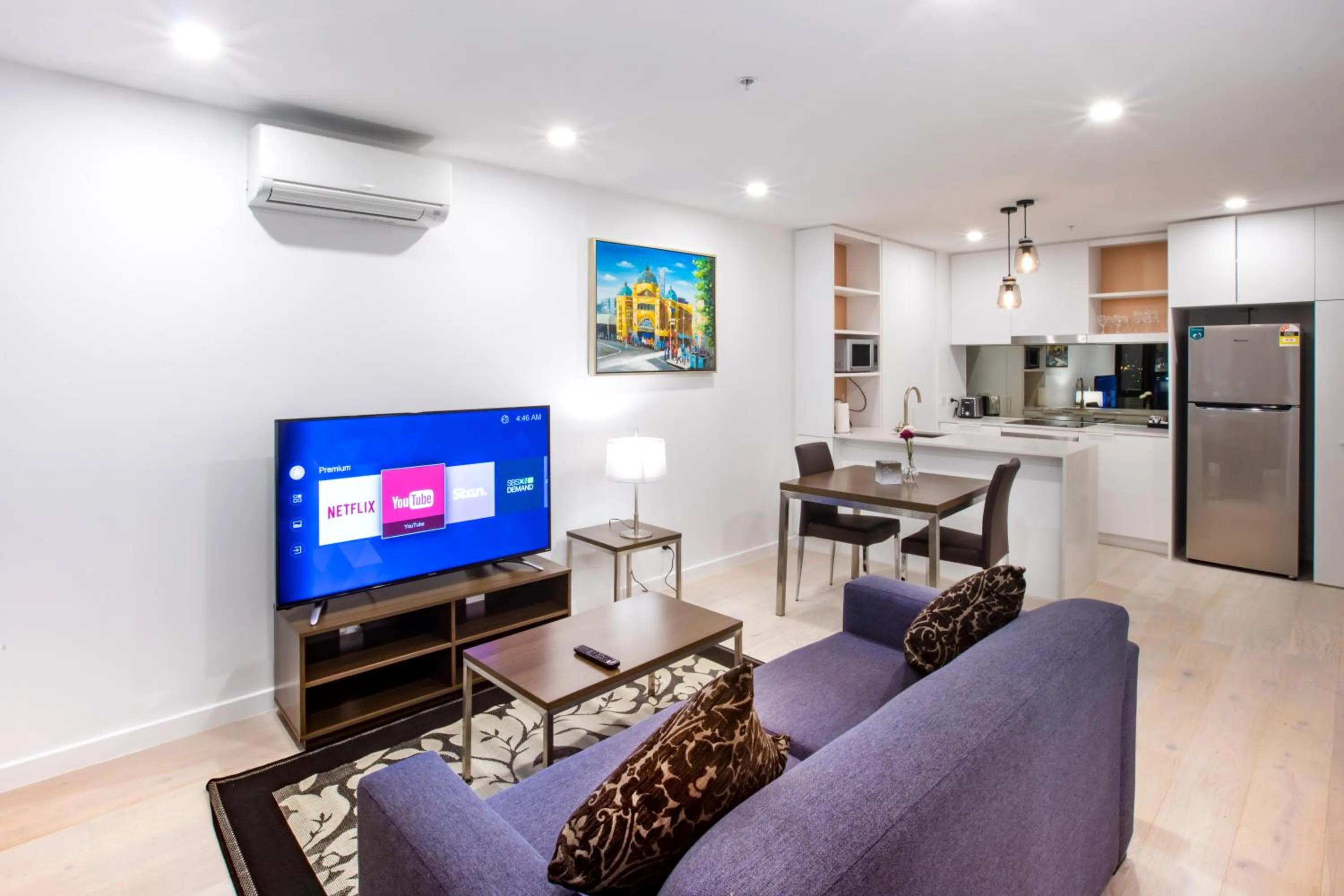 Communal lounge/ TV room in Spencer Street Apartments