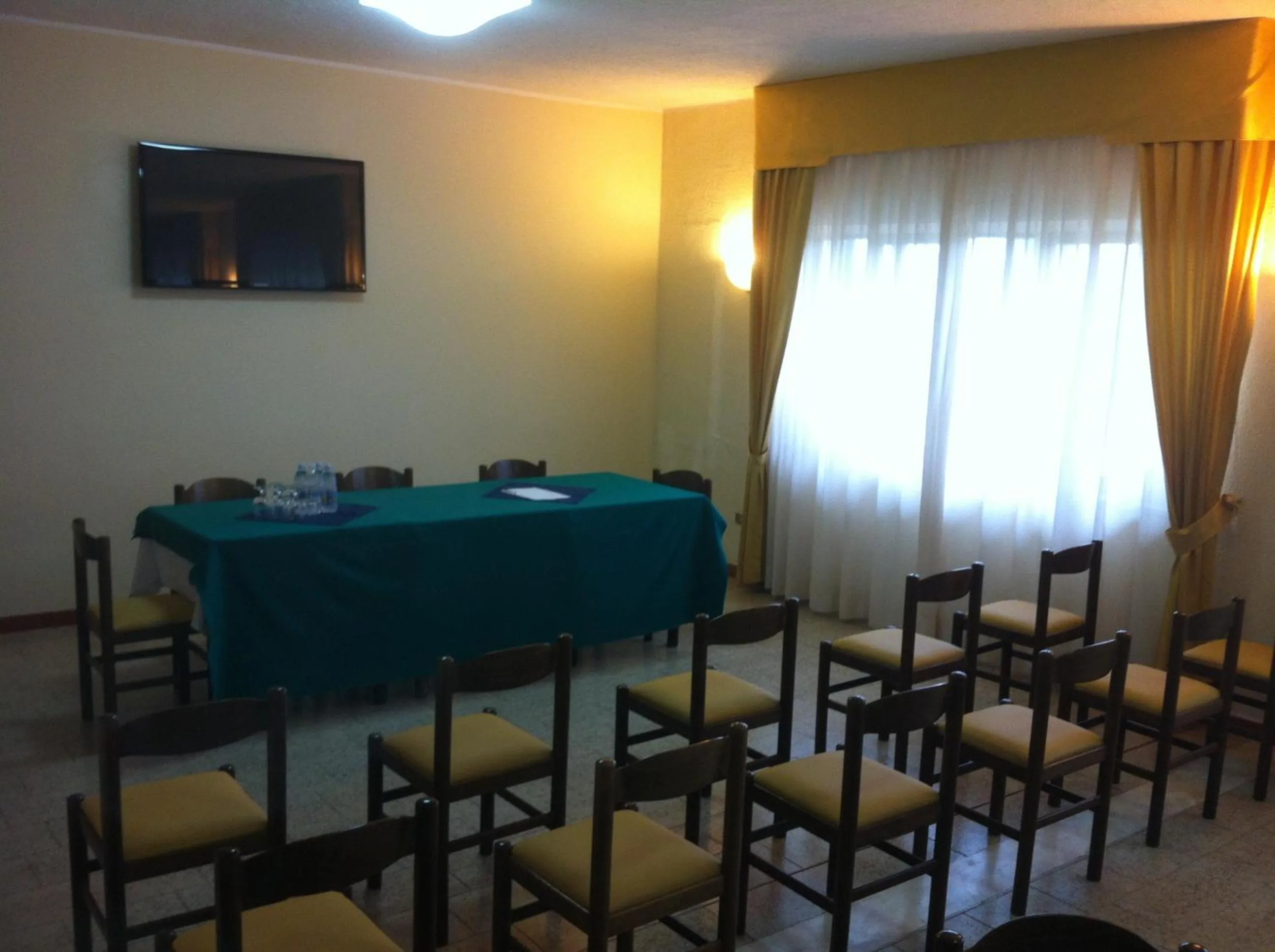 Business facilities in Hotel Onda Bleu