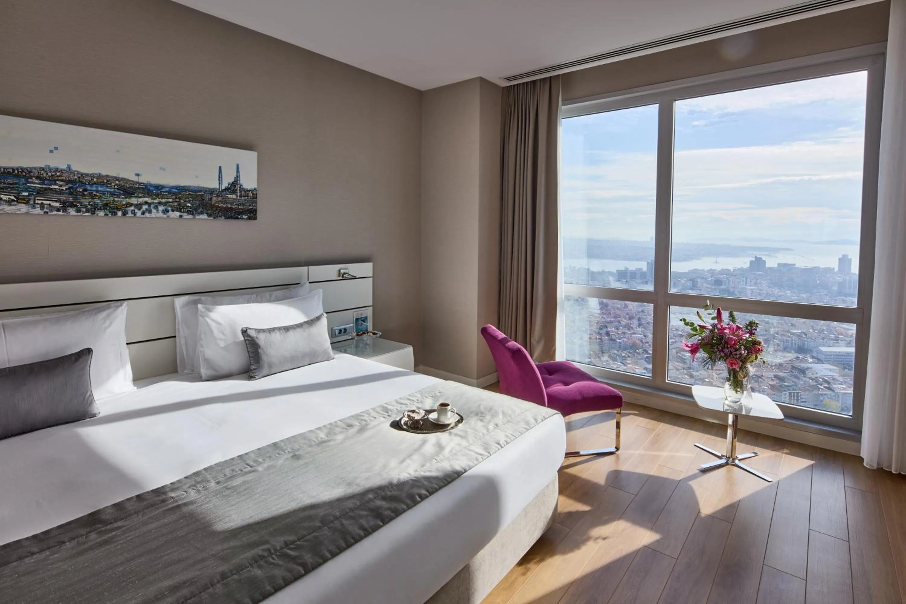 Bed in Fraser Place Anthill Istanbul