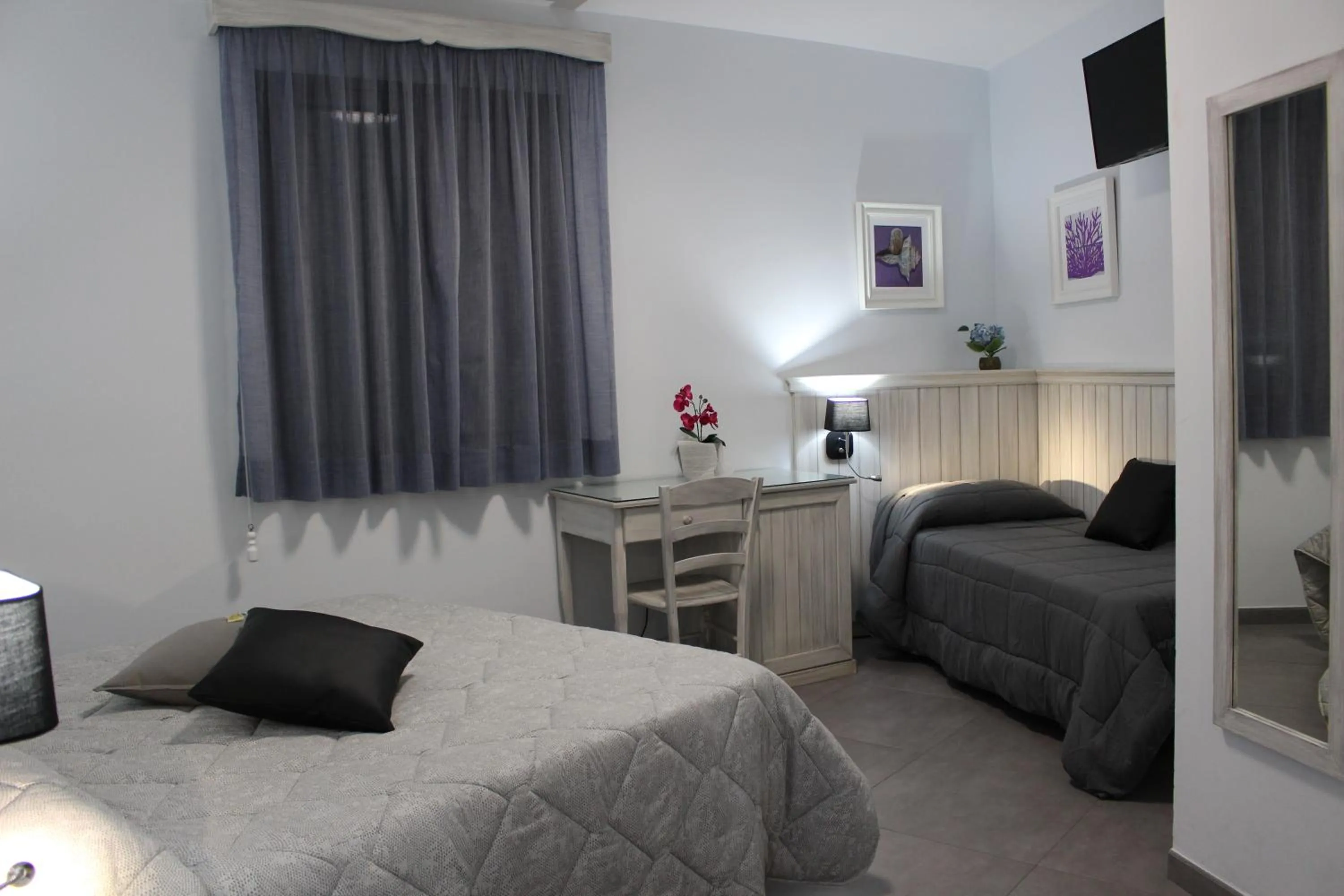 Bedroom, Bed in Bed & Breakfasts Conte Perollo