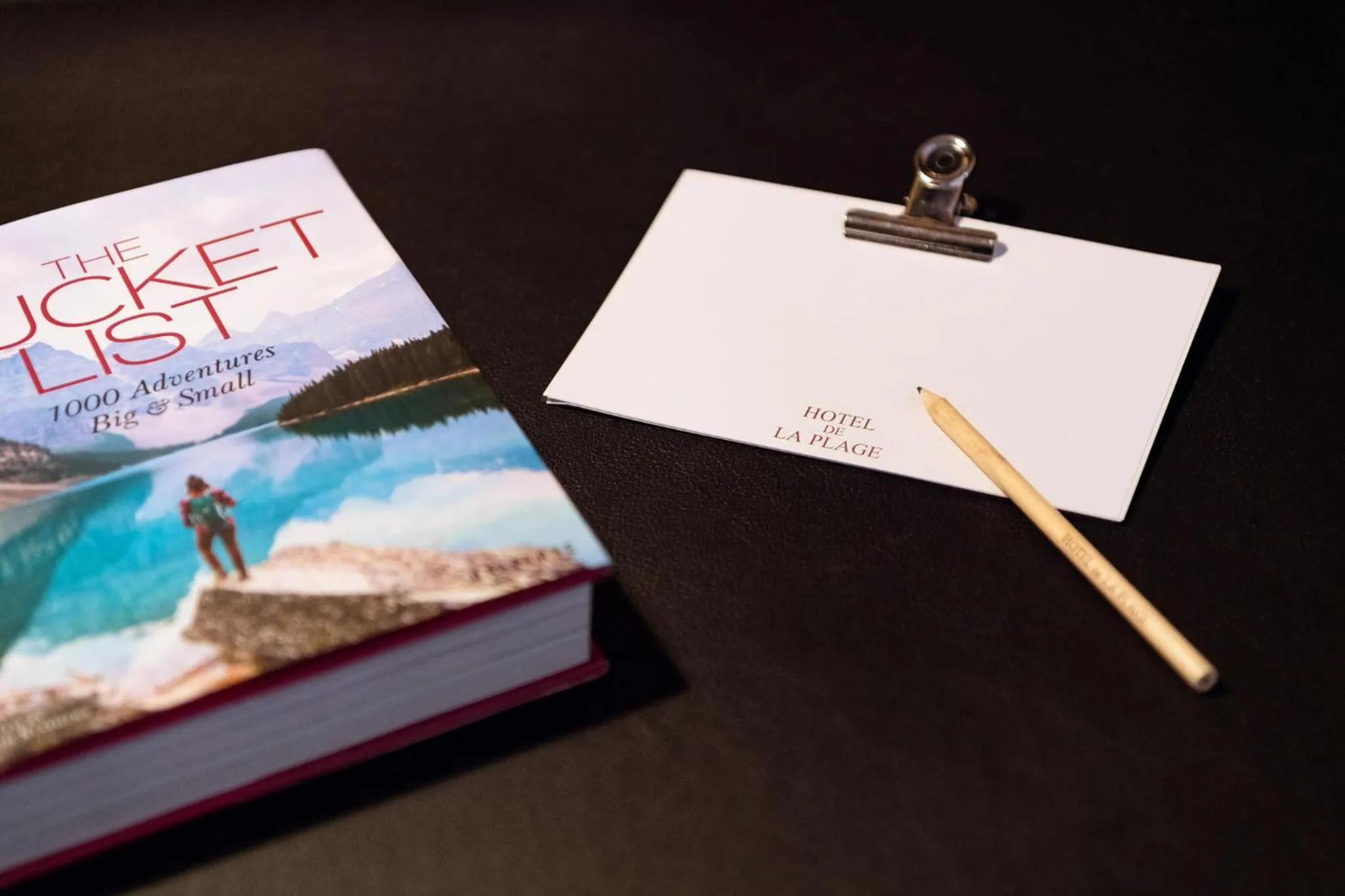 Logo/Certificate/Sign in Hotel de La Plage