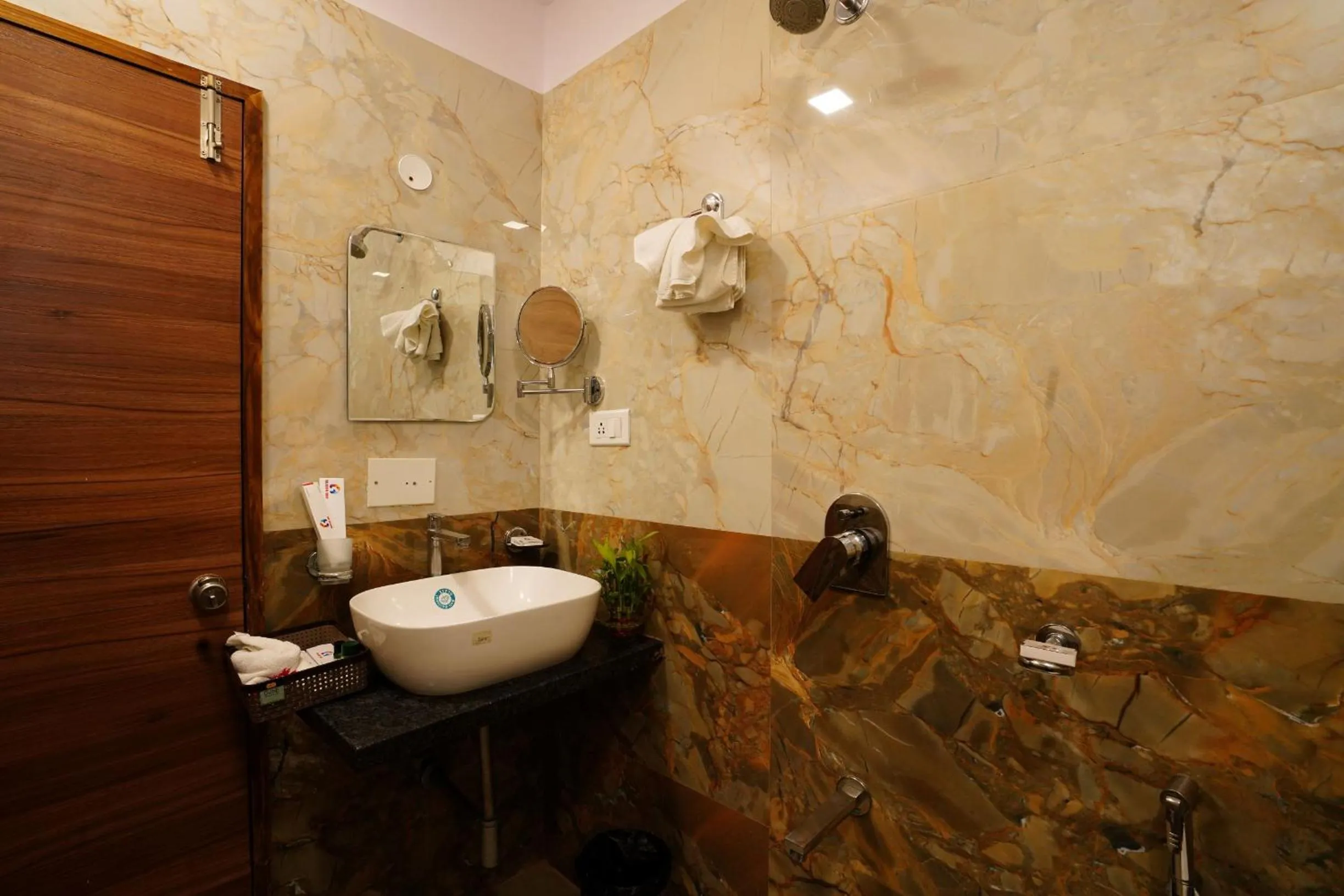 Bathroom in Silicon Inn Hotel Bangalore Airport