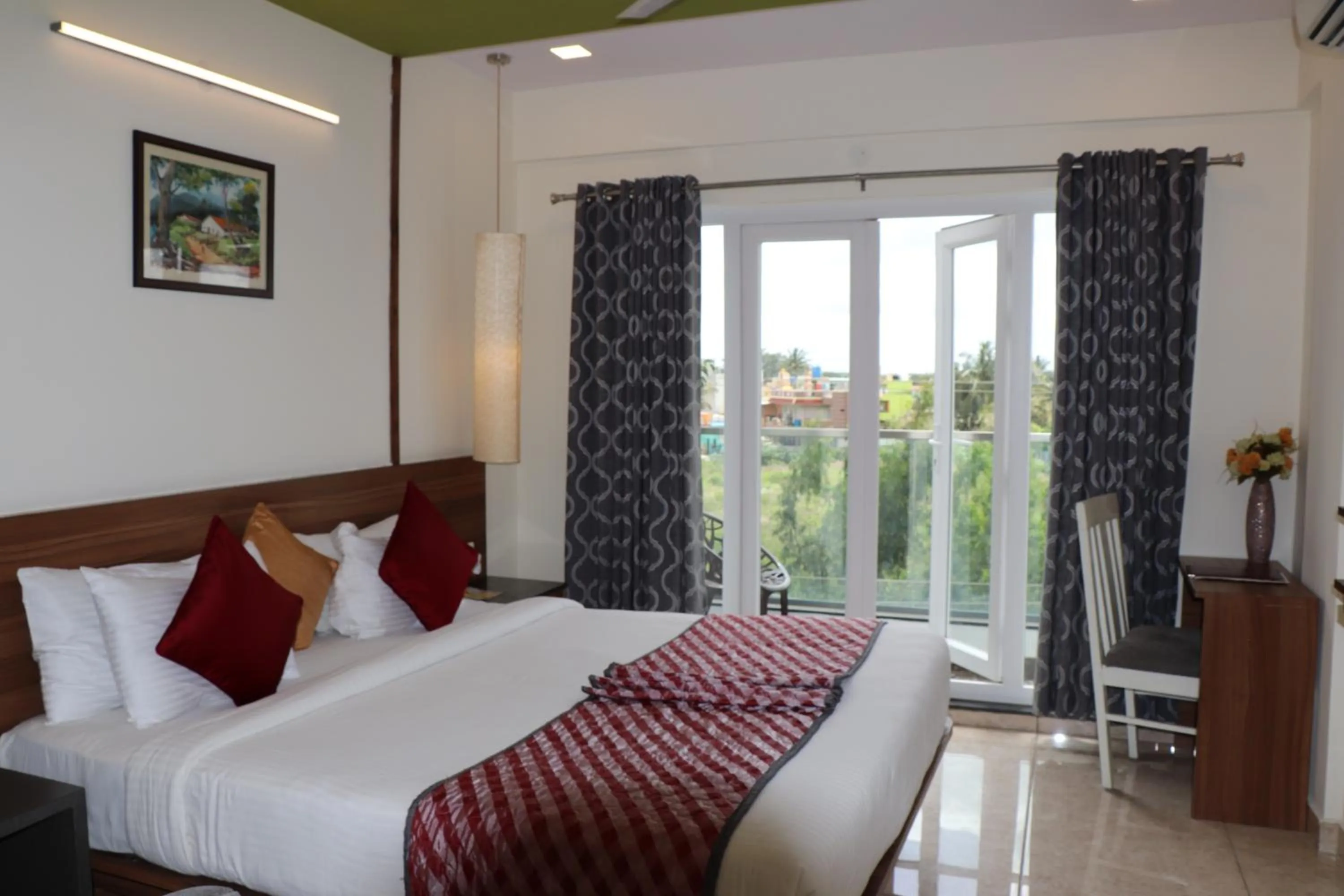 Photo of the whole room in Silicon Inn Hotel Bangalore Airport