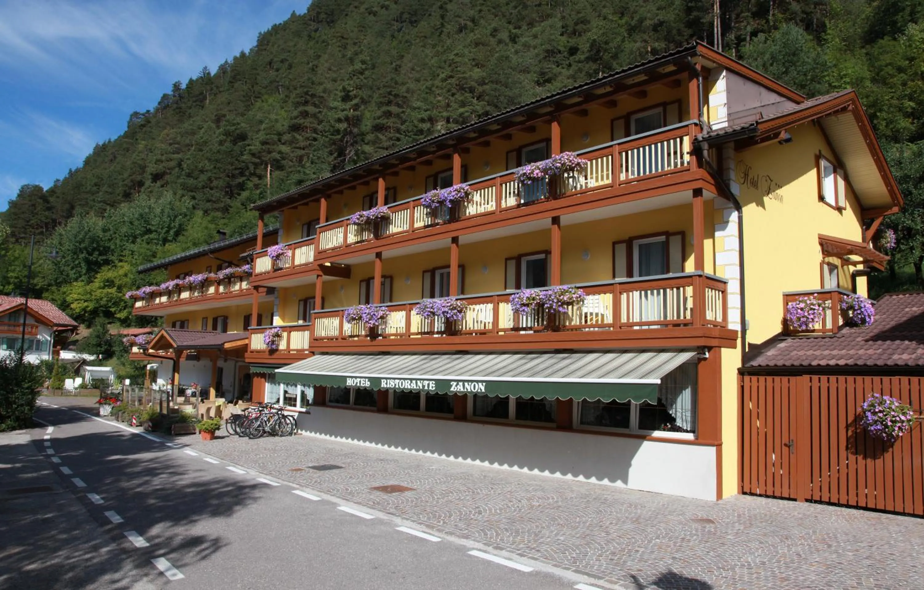 Property building in Hotel Zanon