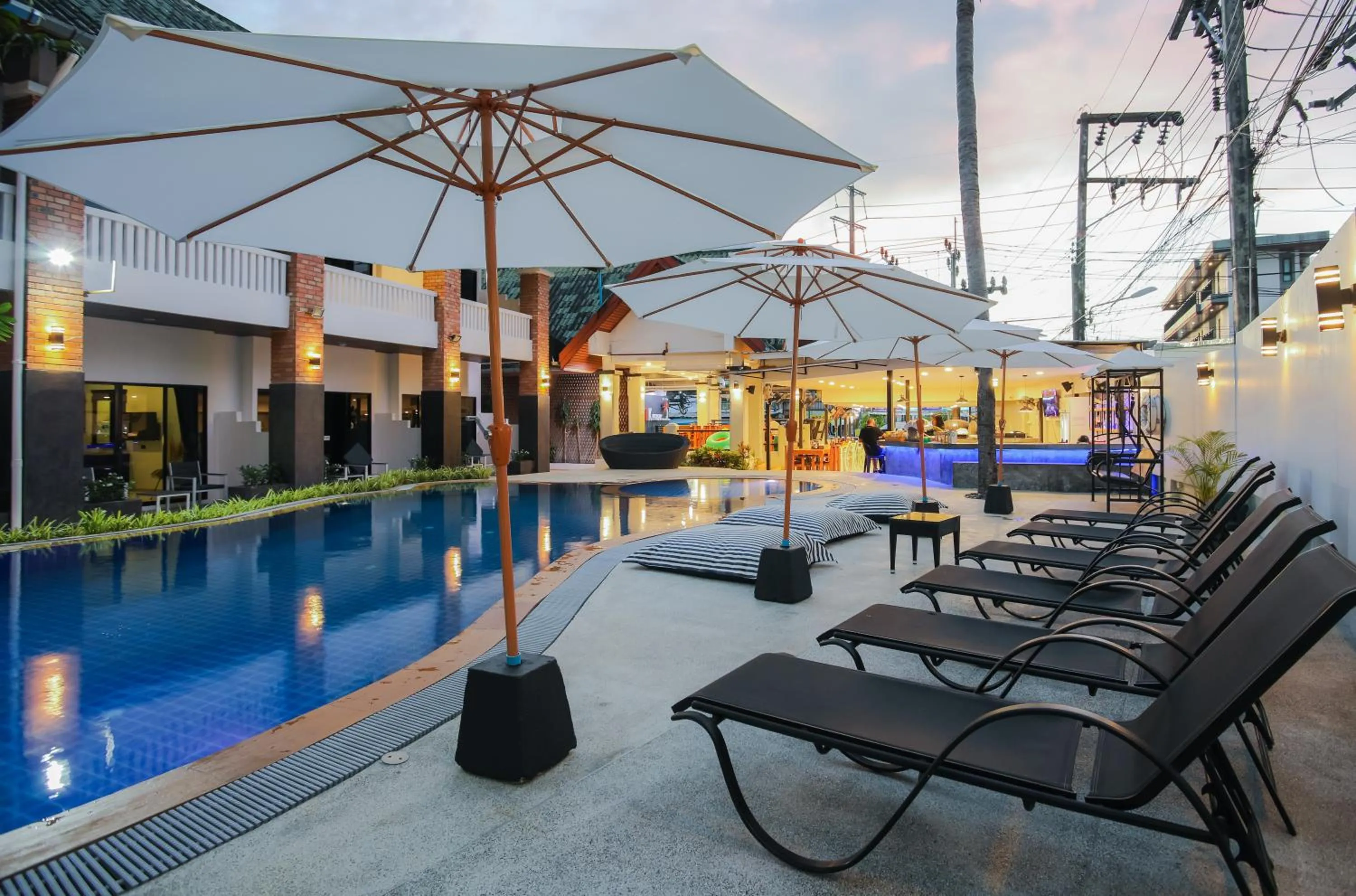 Property building in ETK Patong Resort