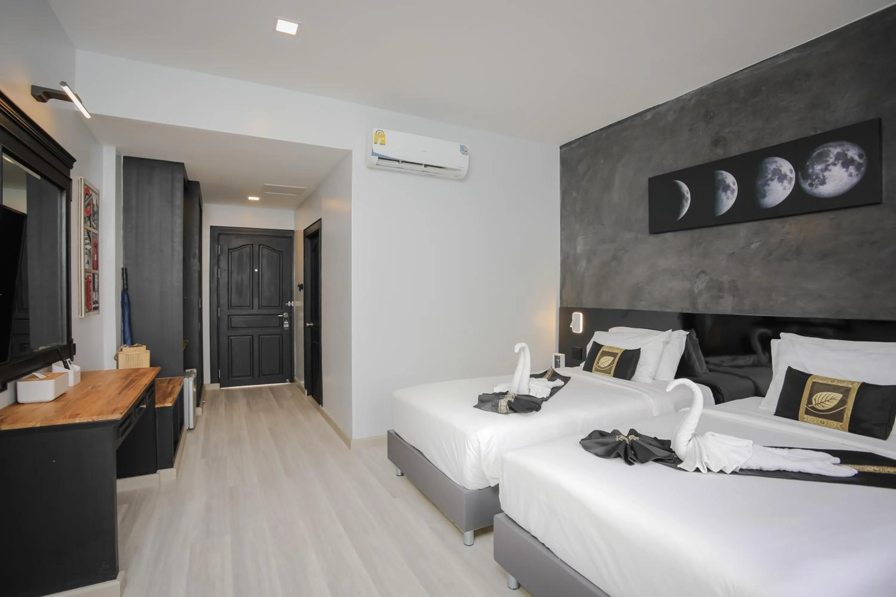 Bed in ETK Patong Resort