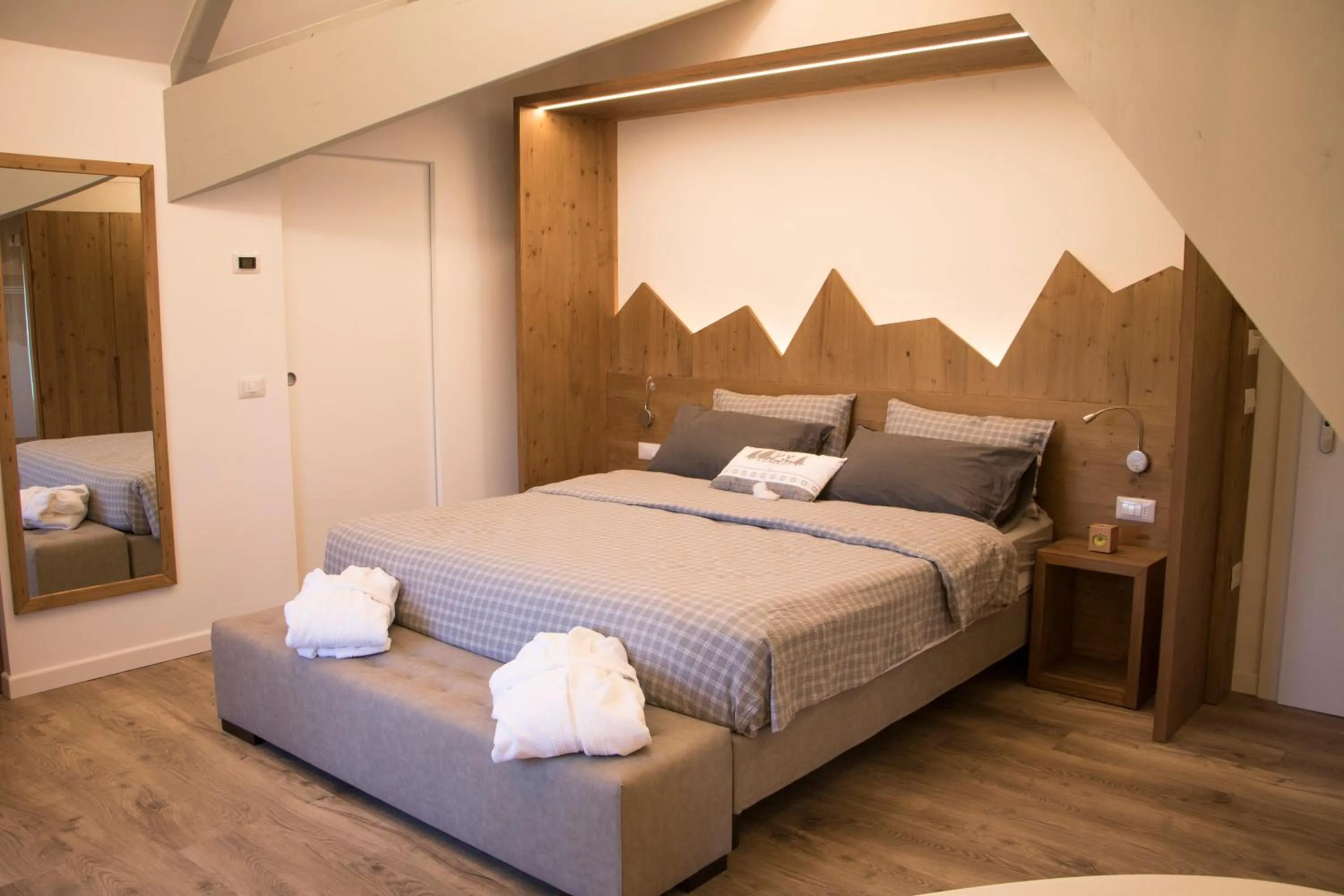 Bed in Hotel Florida