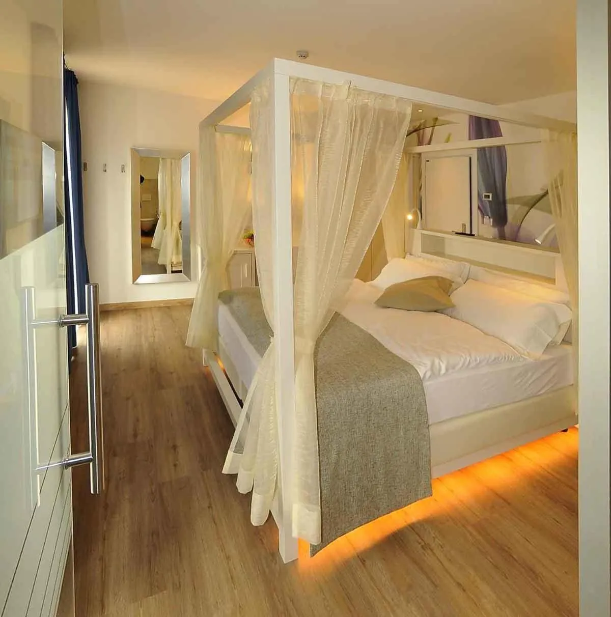 Bed in Hotel Florida