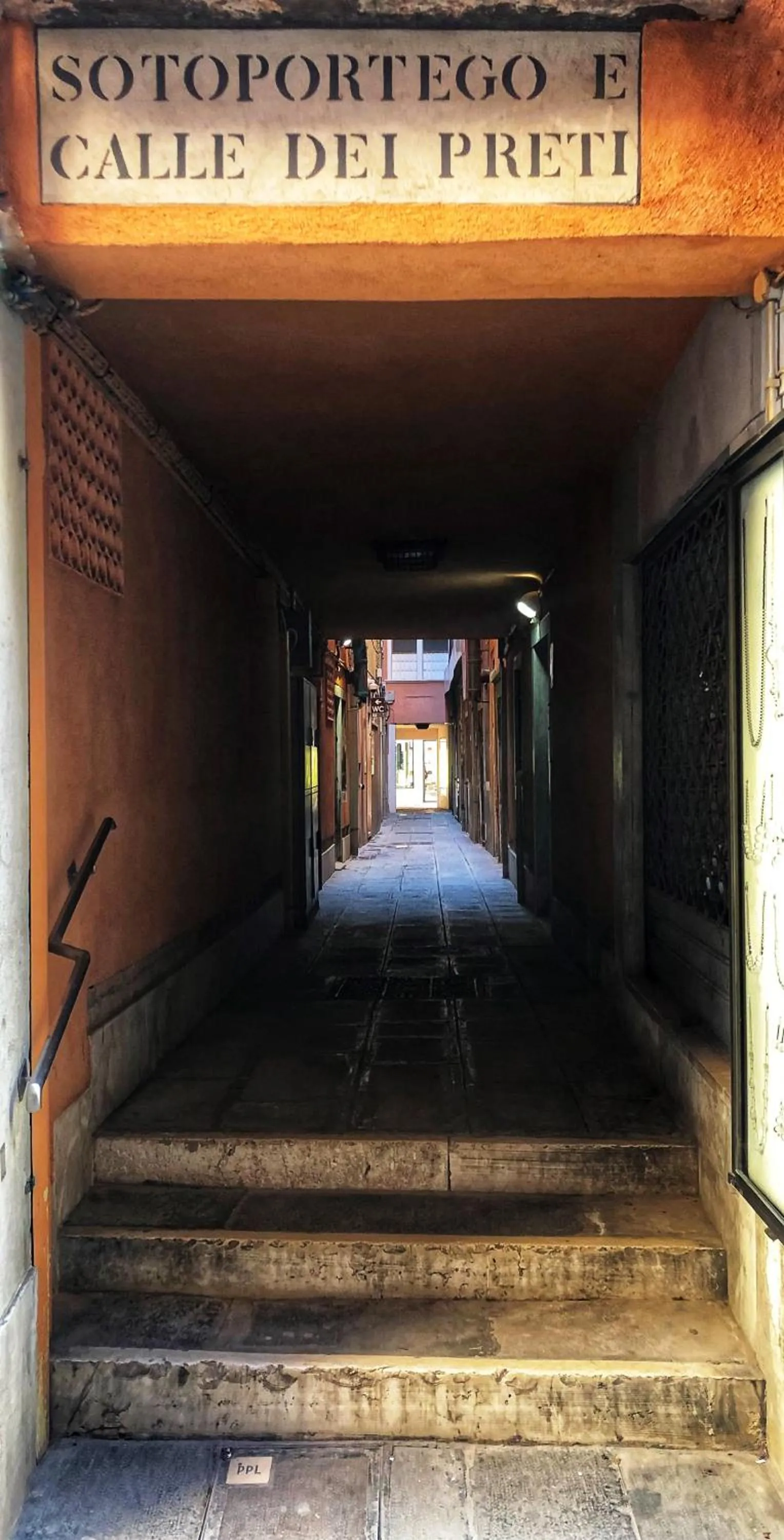 Facade/entrance in Le Vele di Venezia
