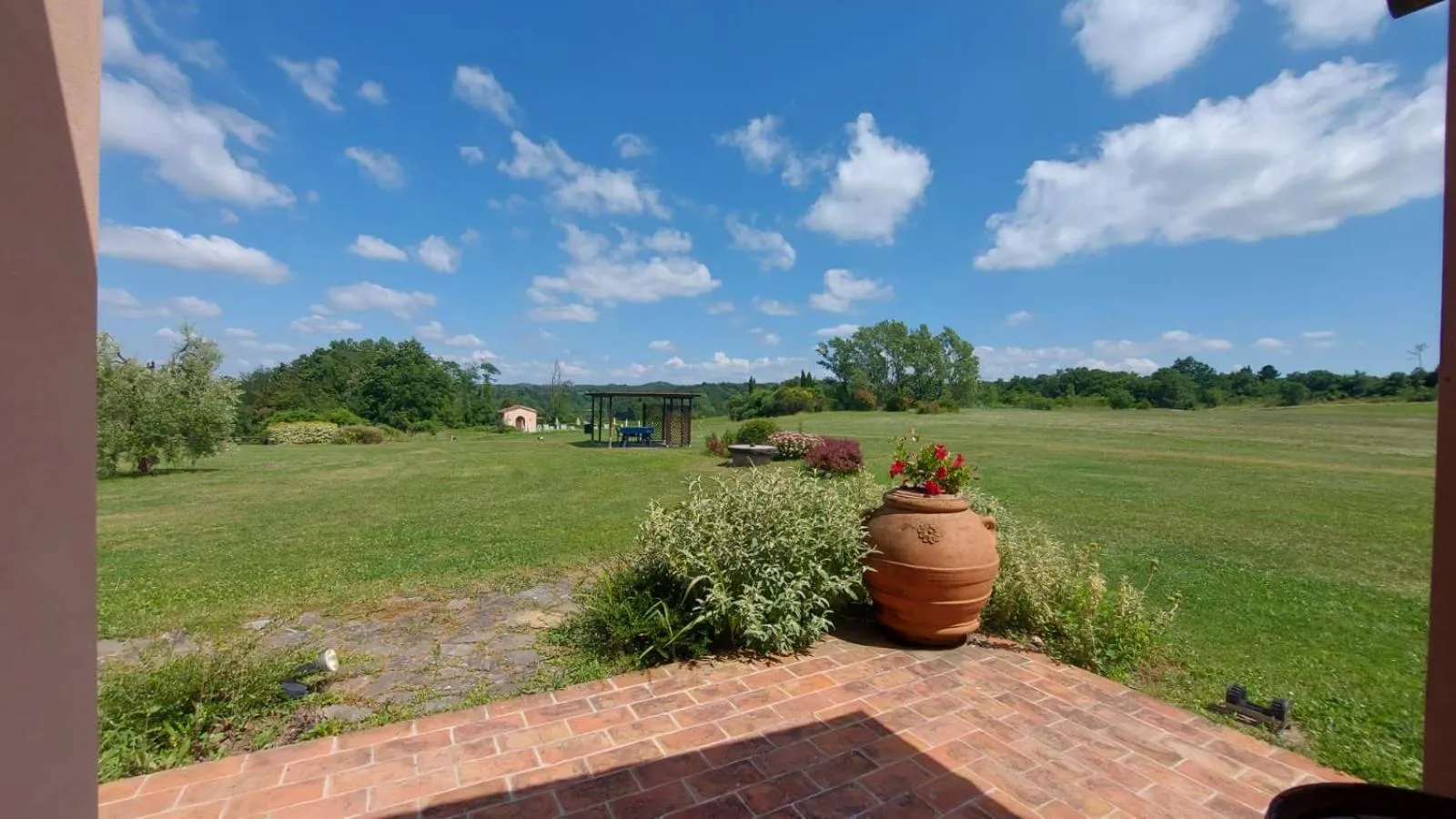 Garden view in Le Sodole Country Resort & Golf