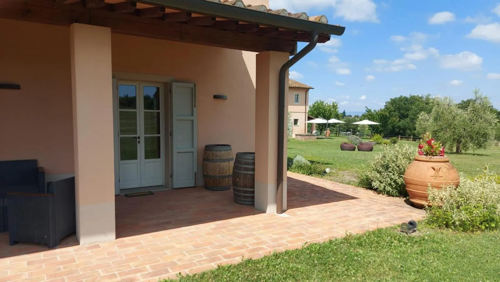 Patio in Le Sodole Country Resort & Golf