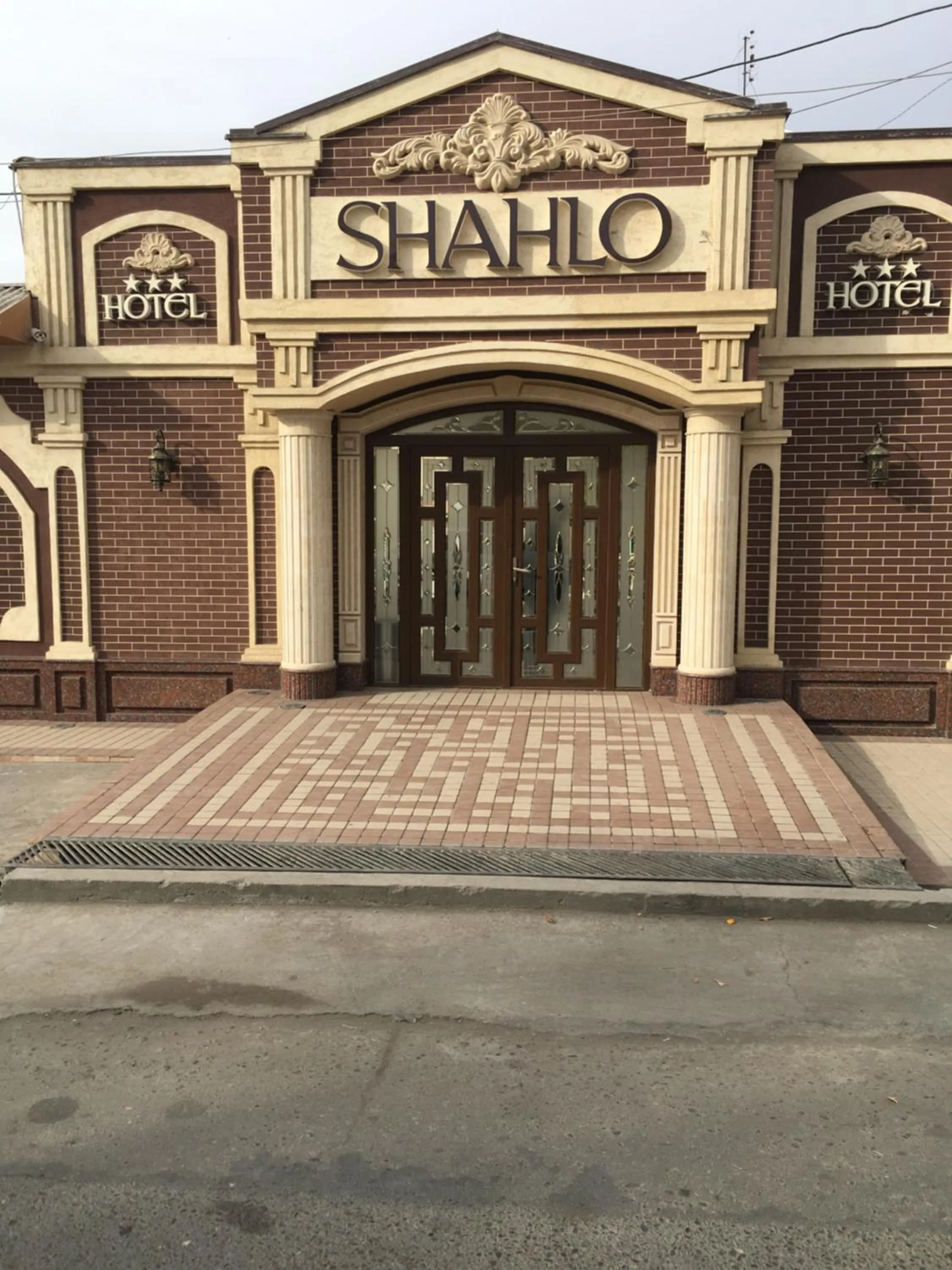 Shahlo Hotel