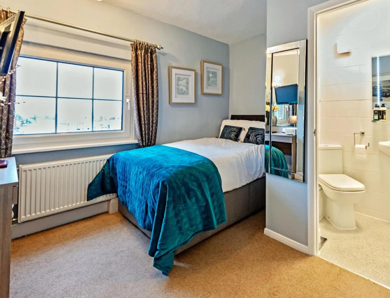 Bed in The Pytchley Inn