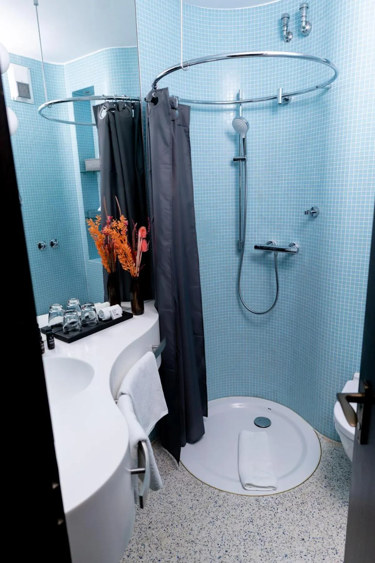 Luxstay Karben - Self-Check-In