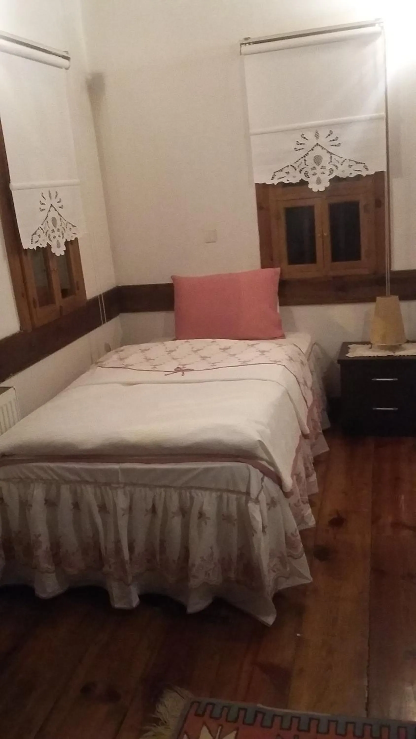 Bed in Nimet Hanım Konağı