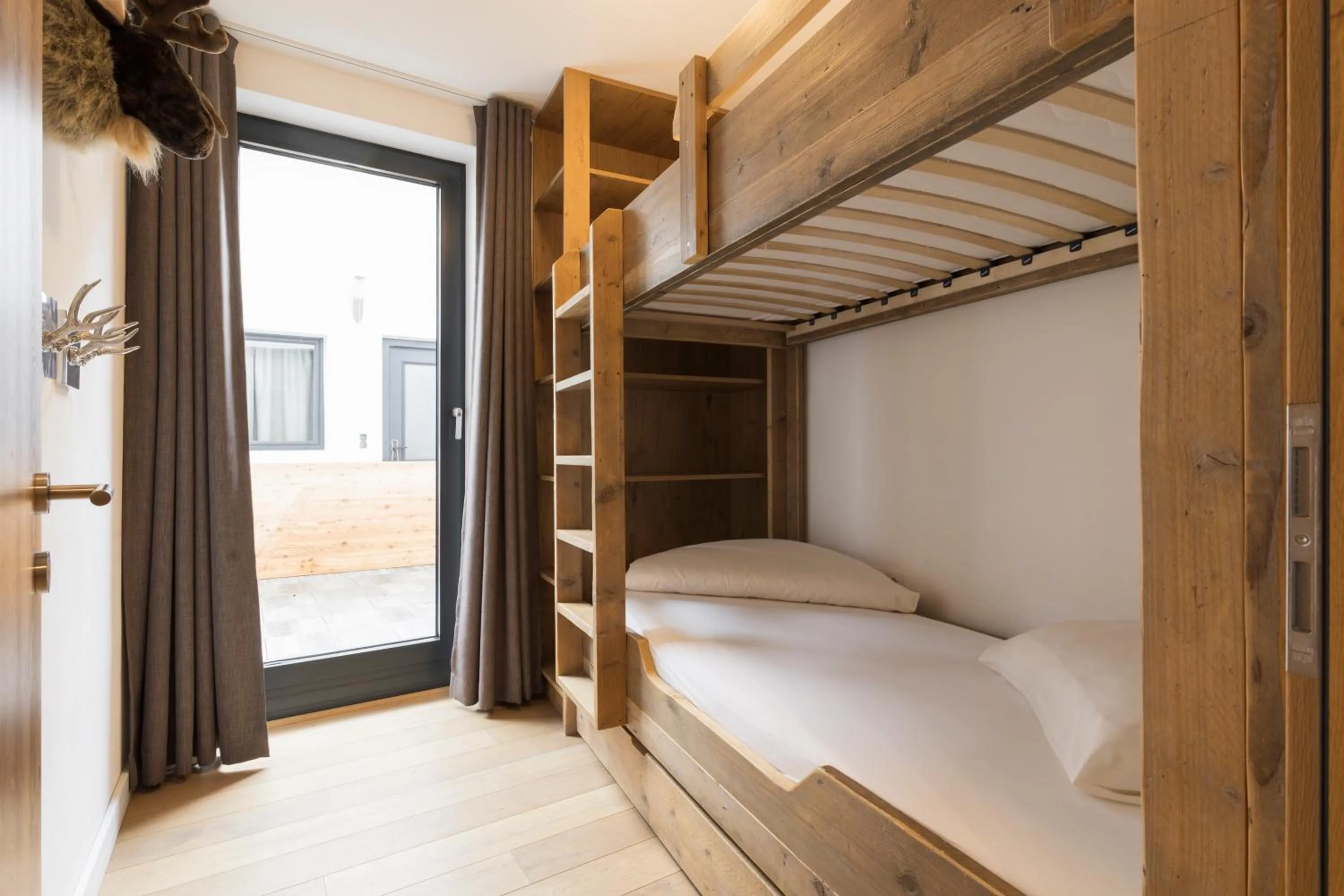 bunk bed, Bed in Aparthotel Herzblick GmbH