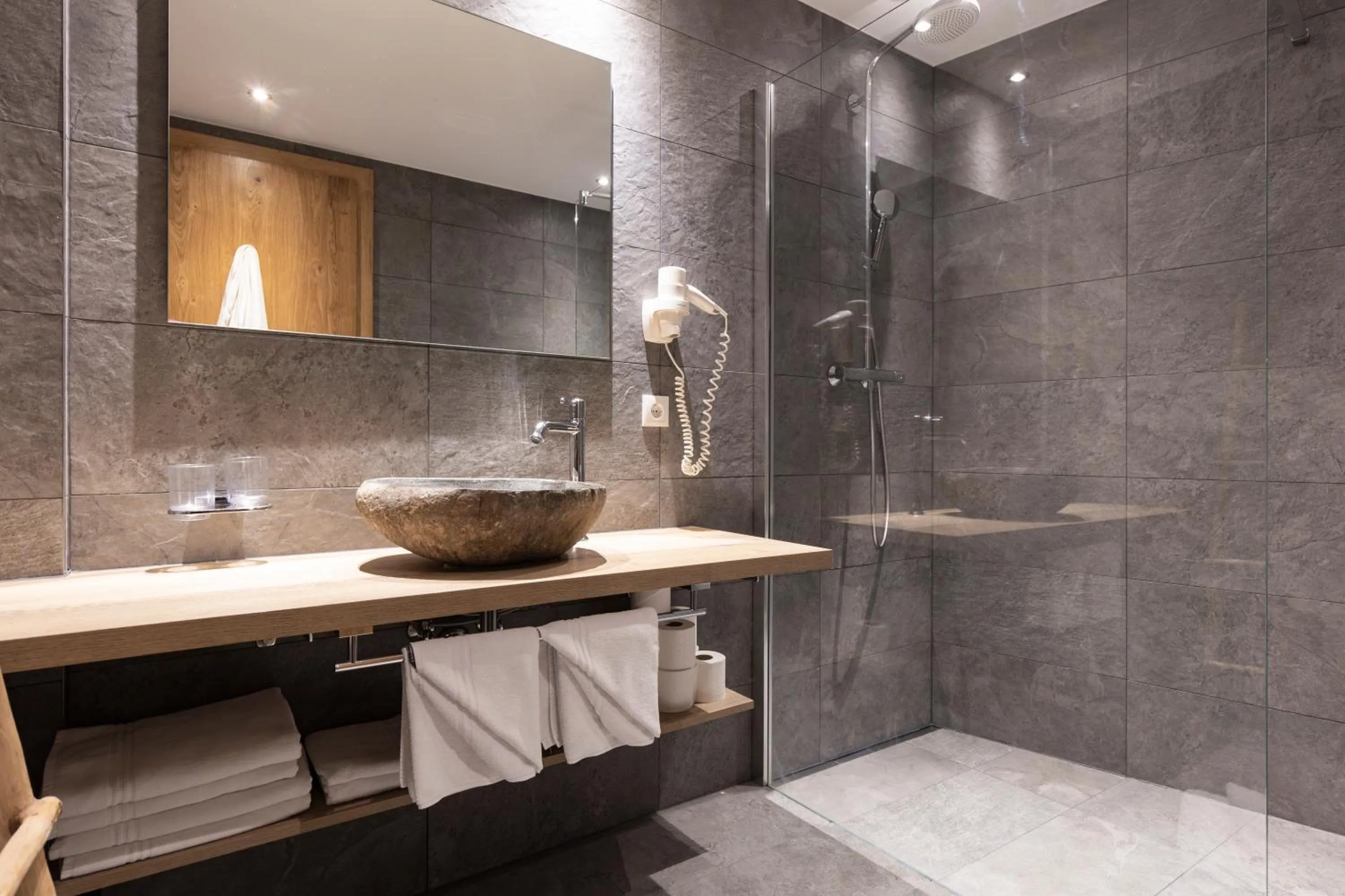 Bathroom in Aparthotel Herzblick GmbH