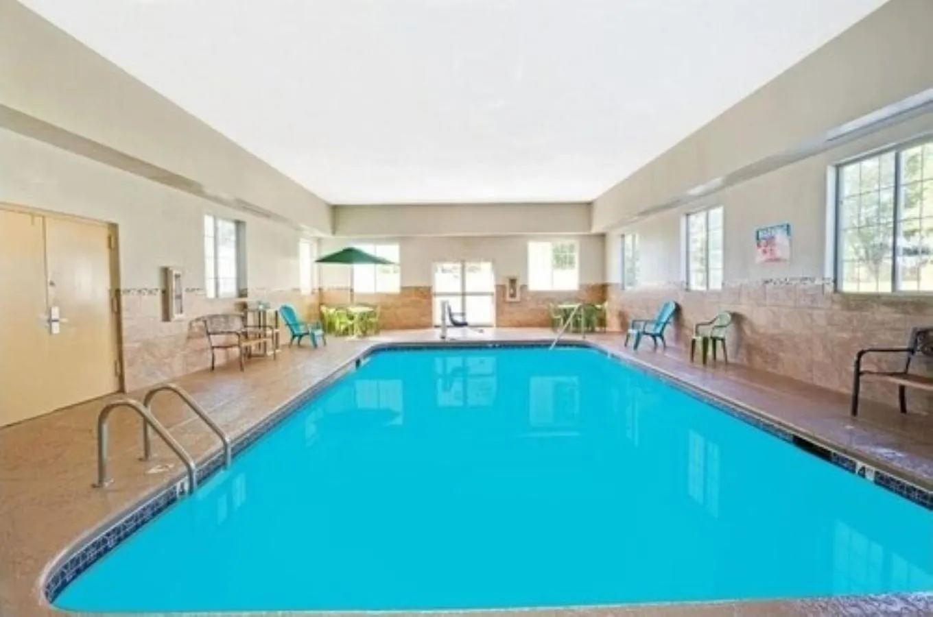 Swimming pool in Microtel Inn & Suites by Wyndham Detroit Roseville
