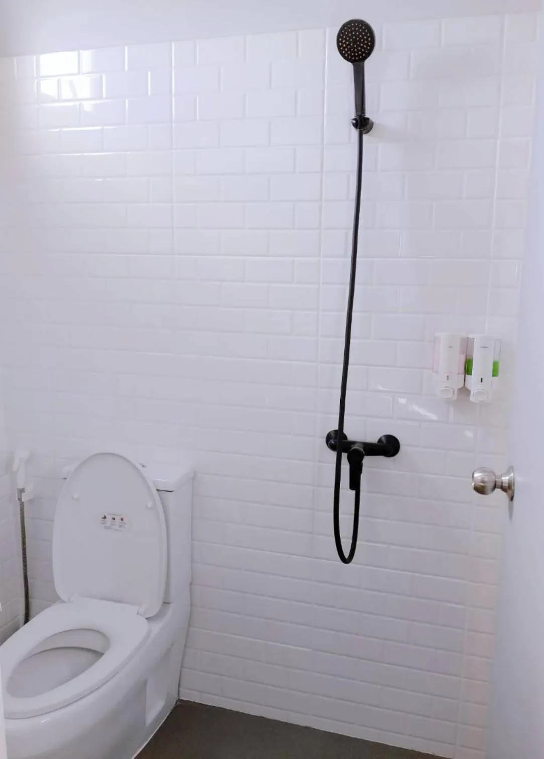 Bathroom in Bedspread Hostel