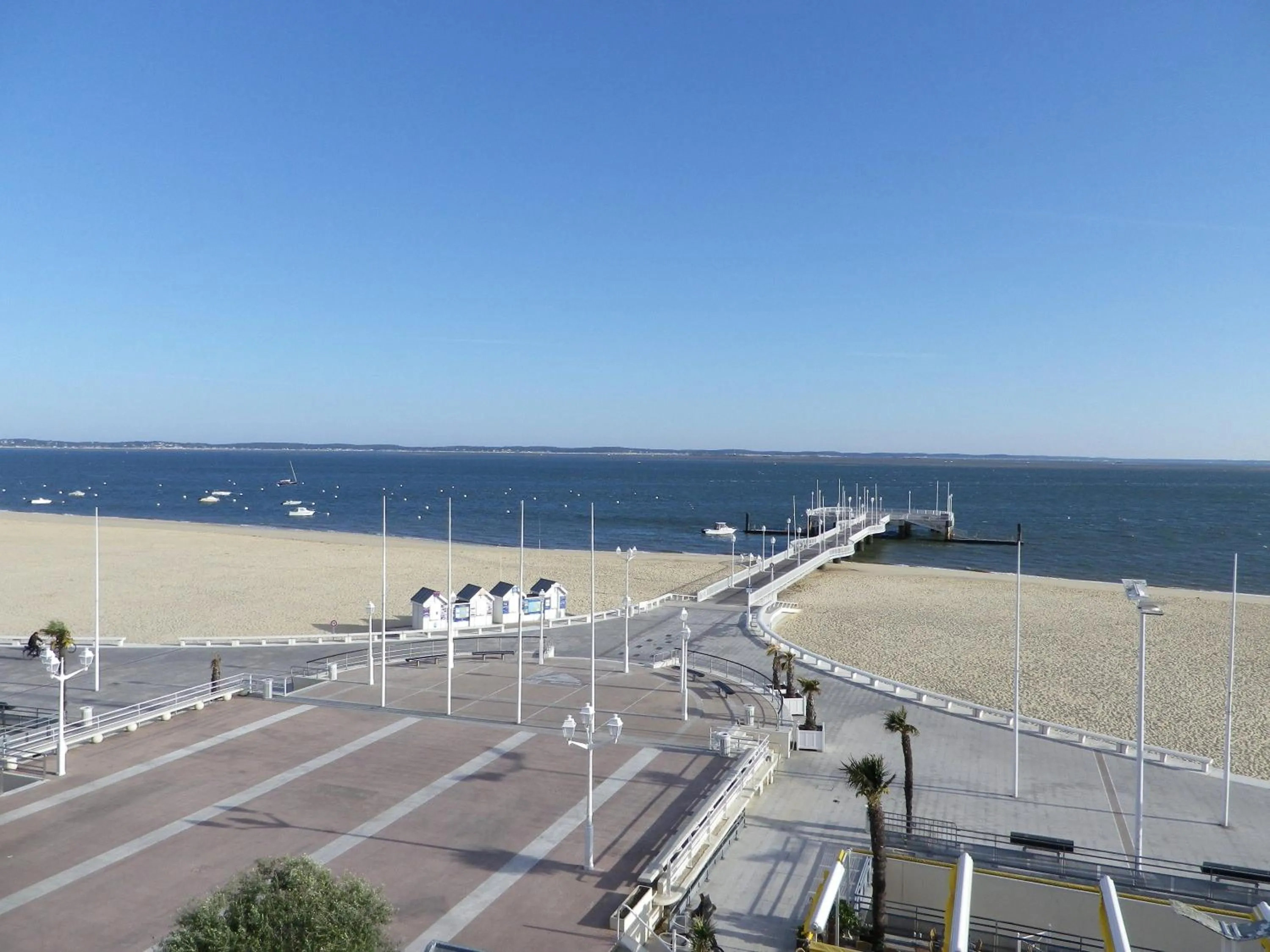 Beach in Grand Hôtel Richelieu
