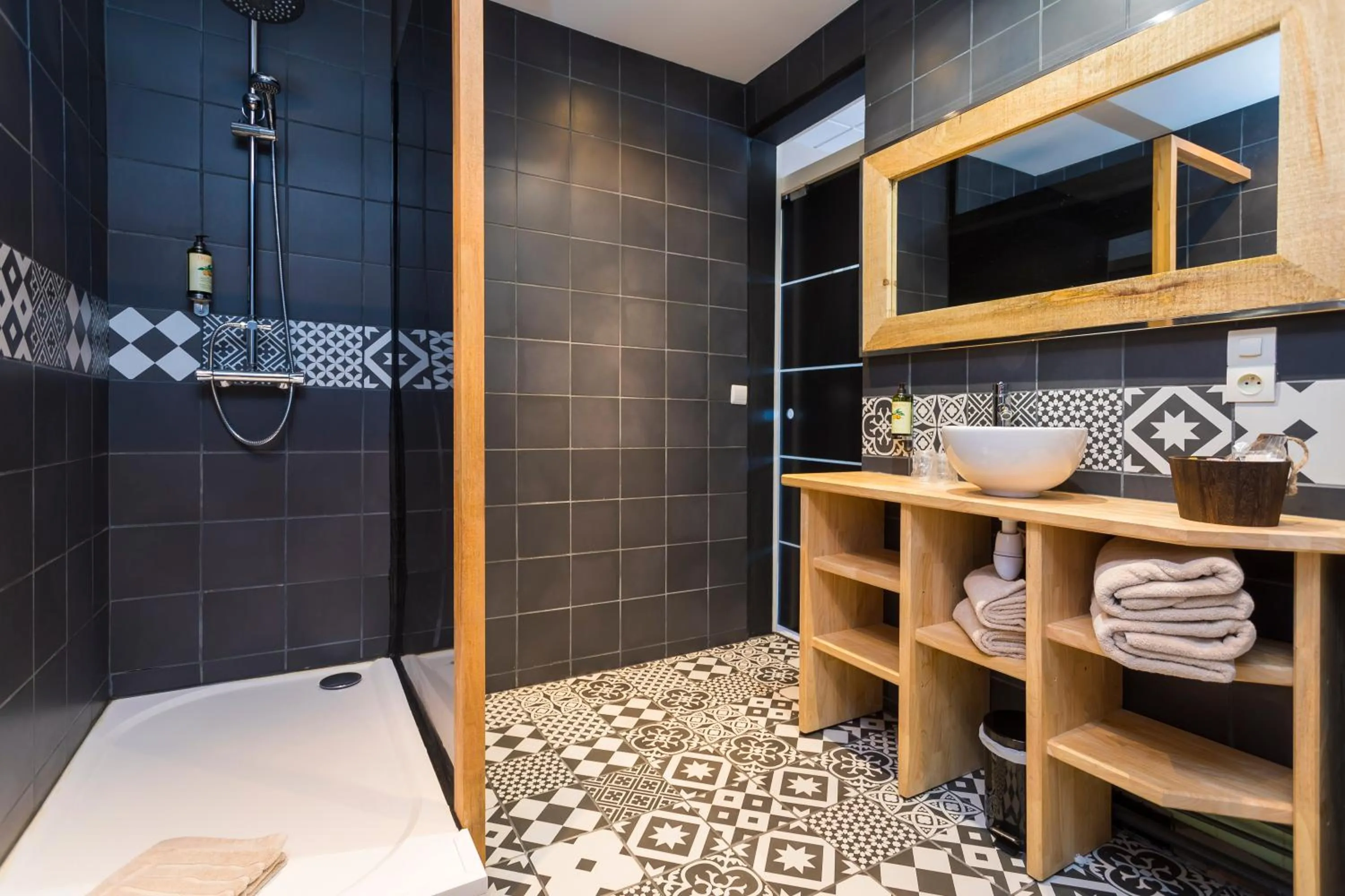 Photo of the whole room in Grand Hôtel Richelieu