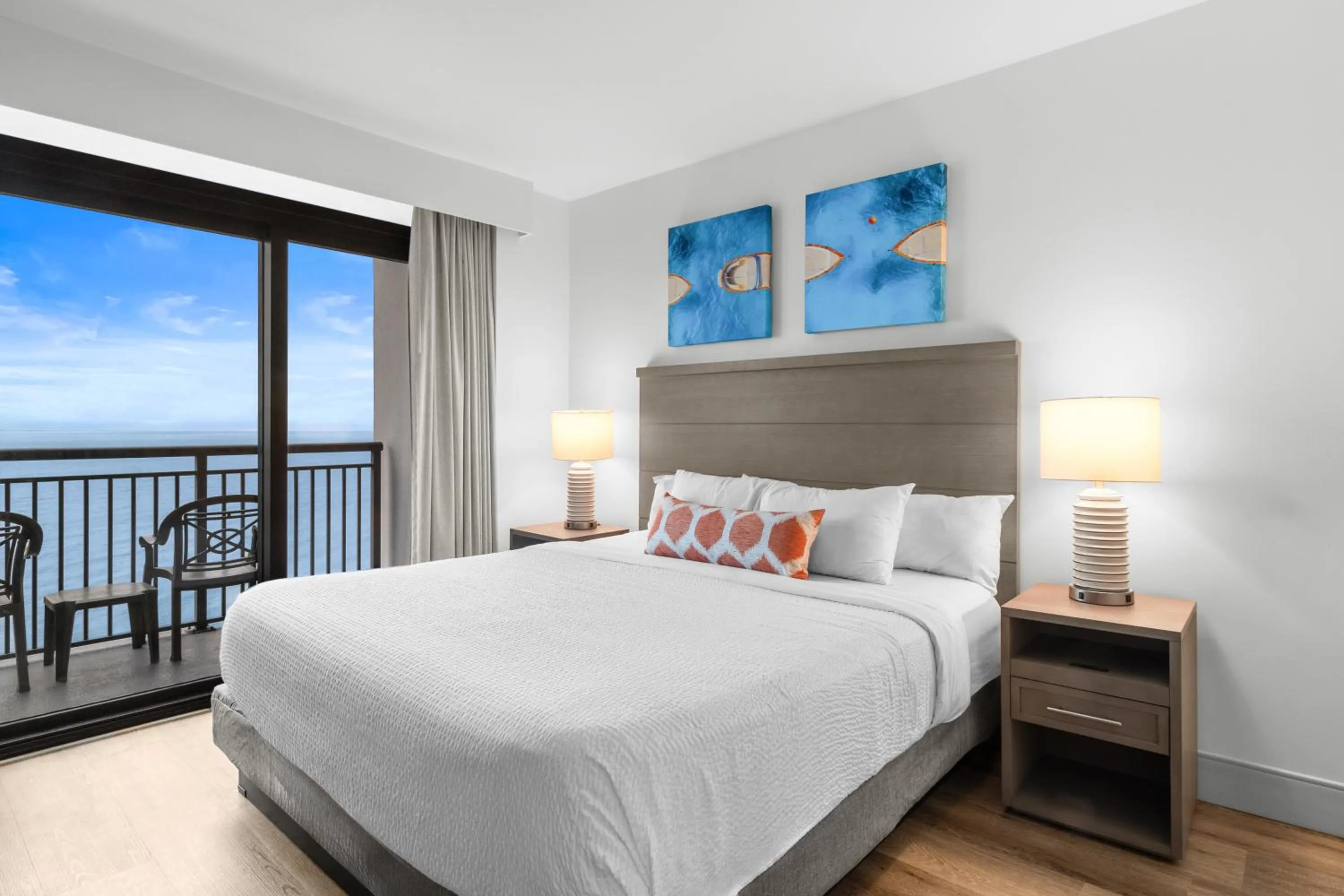 Bedroom, Bed in Caribbean Resort Myrtle Beach