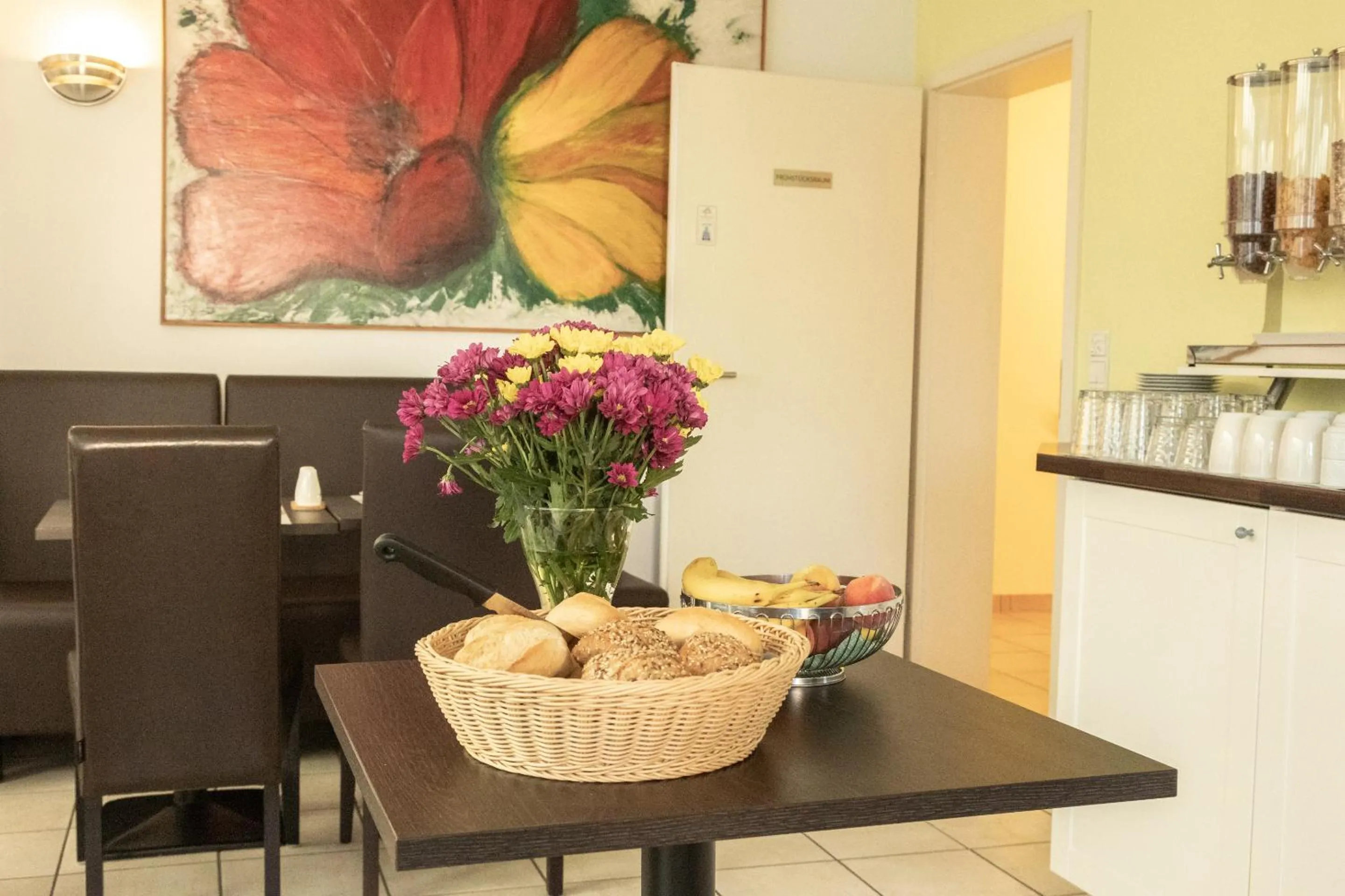 Breakfast in Haus Hillebrand